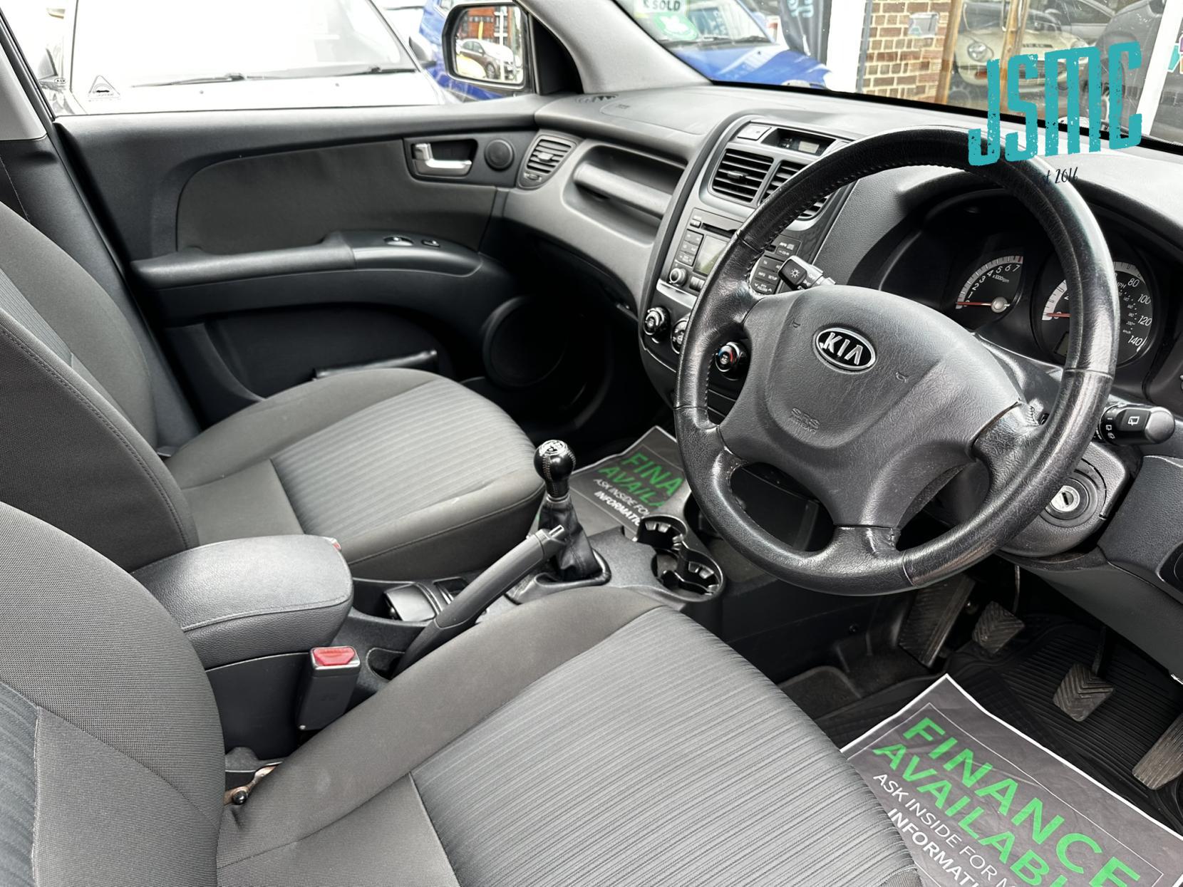 Kia Sportage 2.0 XE SUV 5dr Petrol Manual 2WD (190 g/km, 140 bhp)