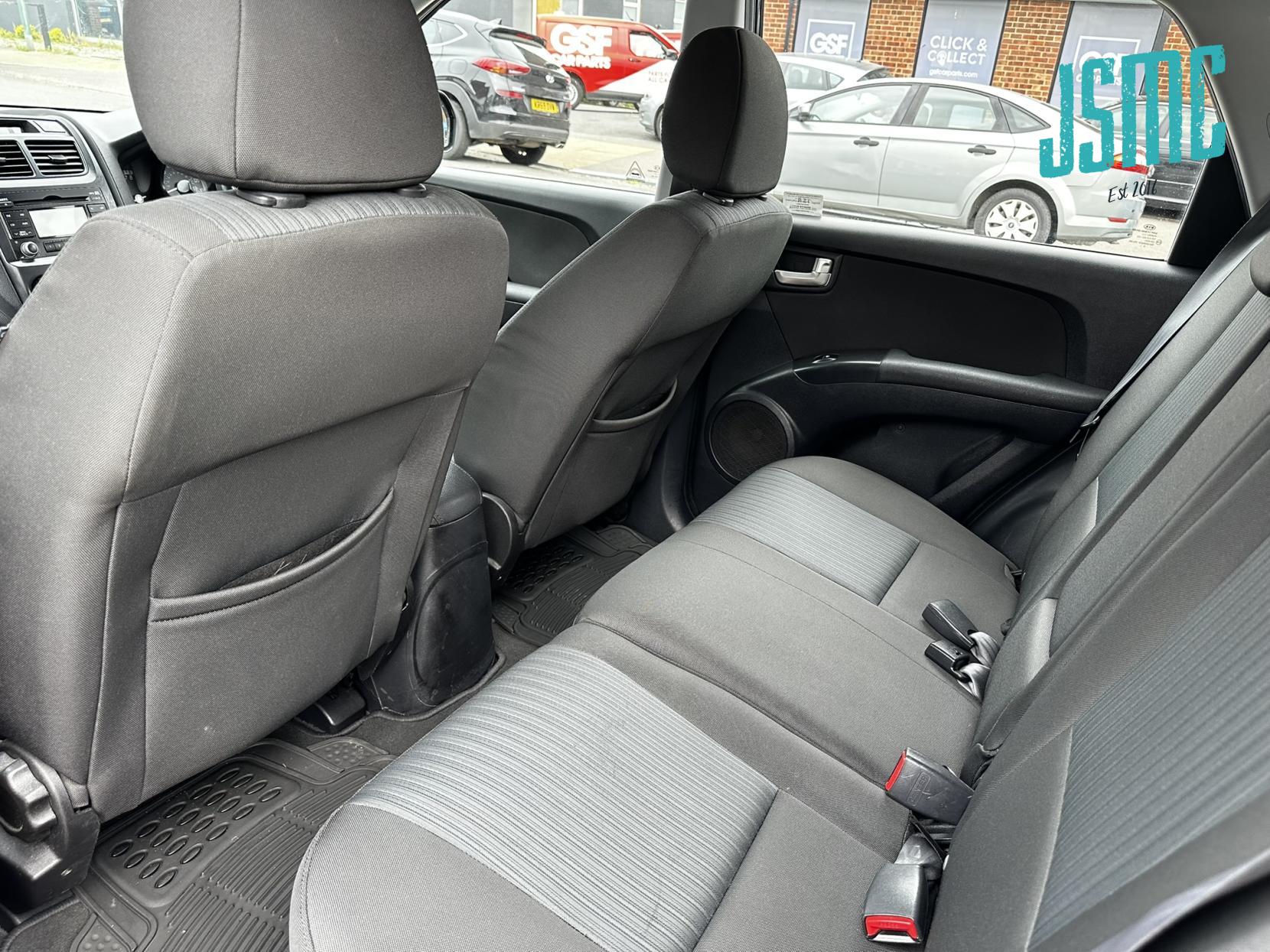Kia Sportage 2.0 XE SUV 5dr Petrol Manual 2WD (190 g/km, 140 bhp)