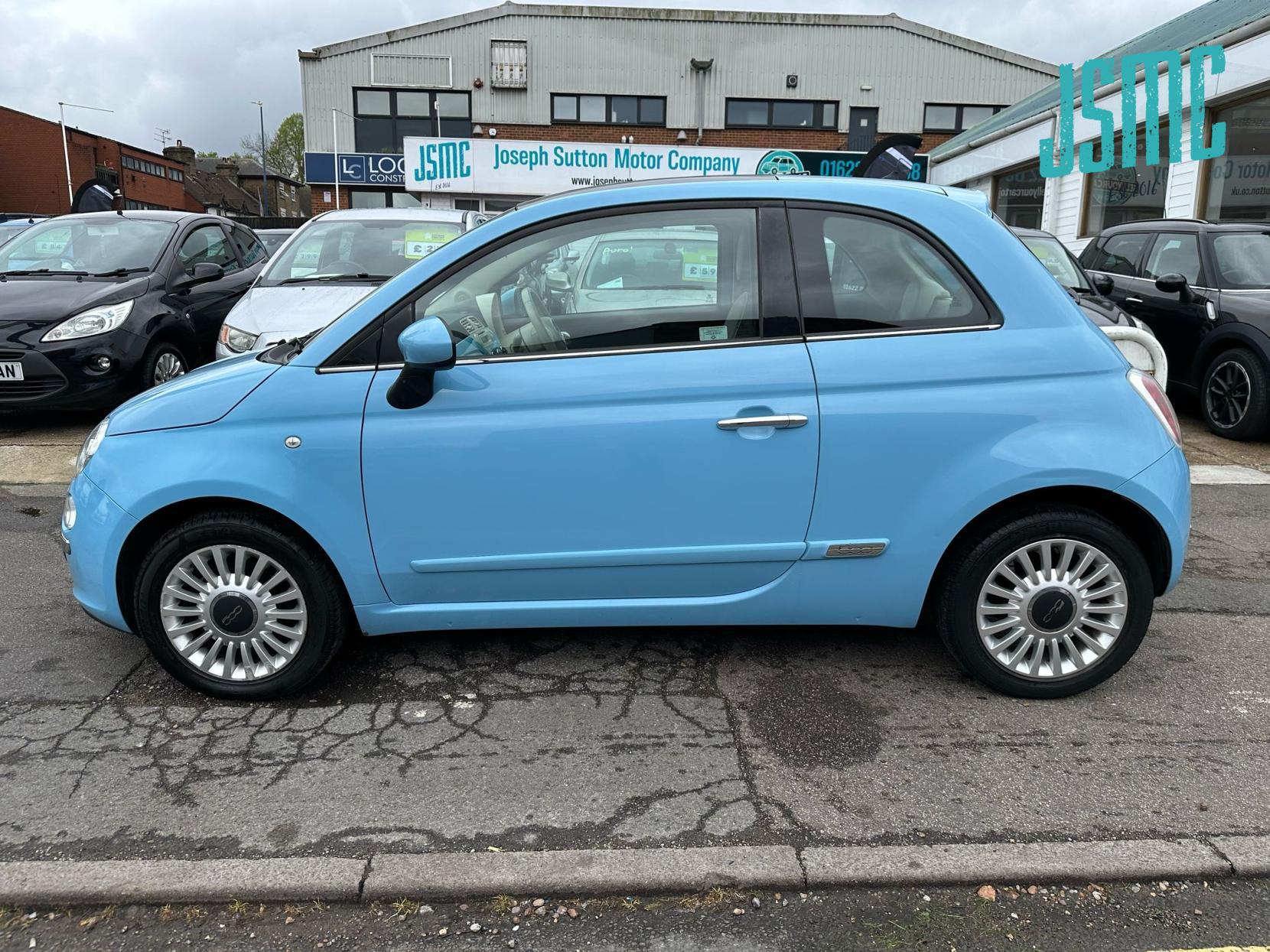 Fiat 500 1.2 Lounge Hatchback 3dr Petrol Manual Euro 4 (69 bhp)