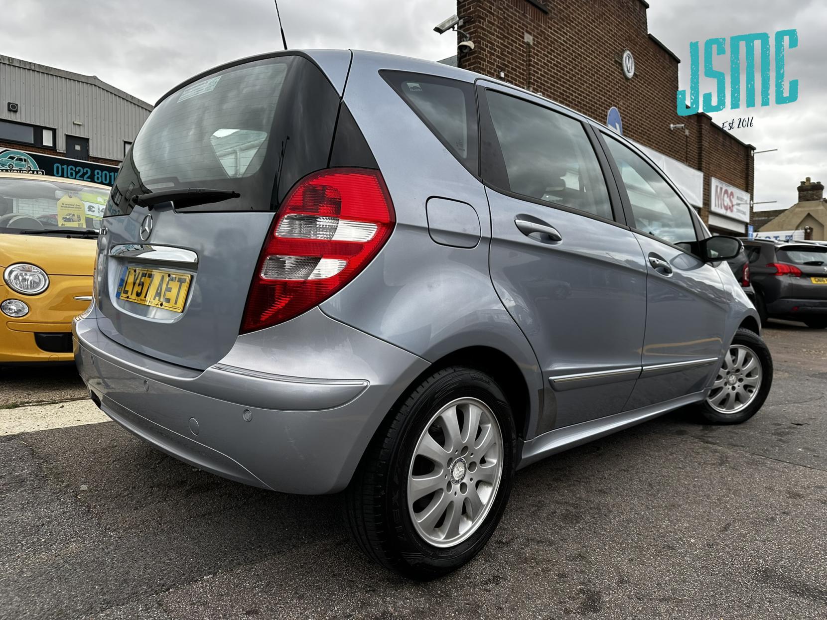 Mercedes-Benz A Class 1.7 A170 Elegance SE Hatchback 5dr Petrol CVT (157 g/km, 116 bhp)