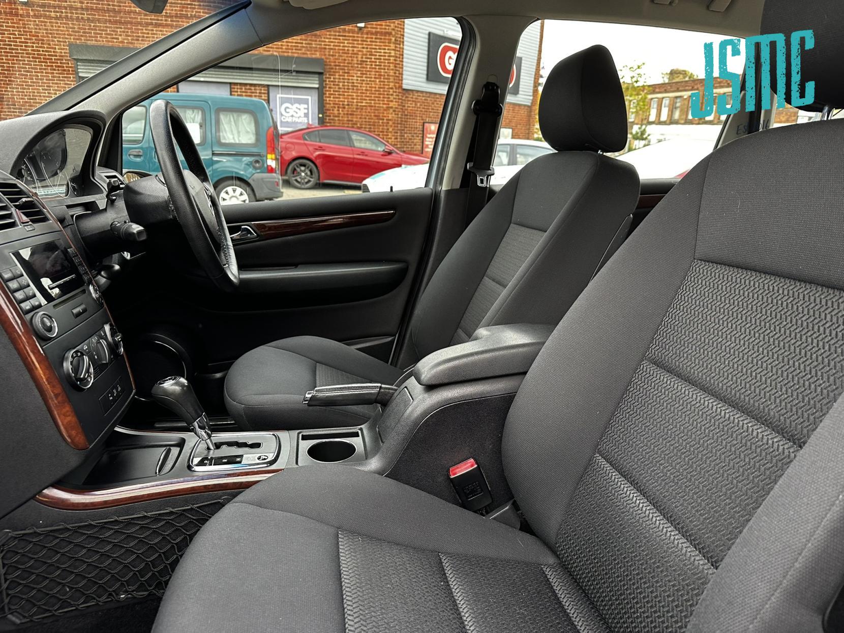 Mercedes-Benz A Class 1.7 A170 Elegance SE Hatchback 5dr Petrol CVT (157 g/km, 116 bhp)