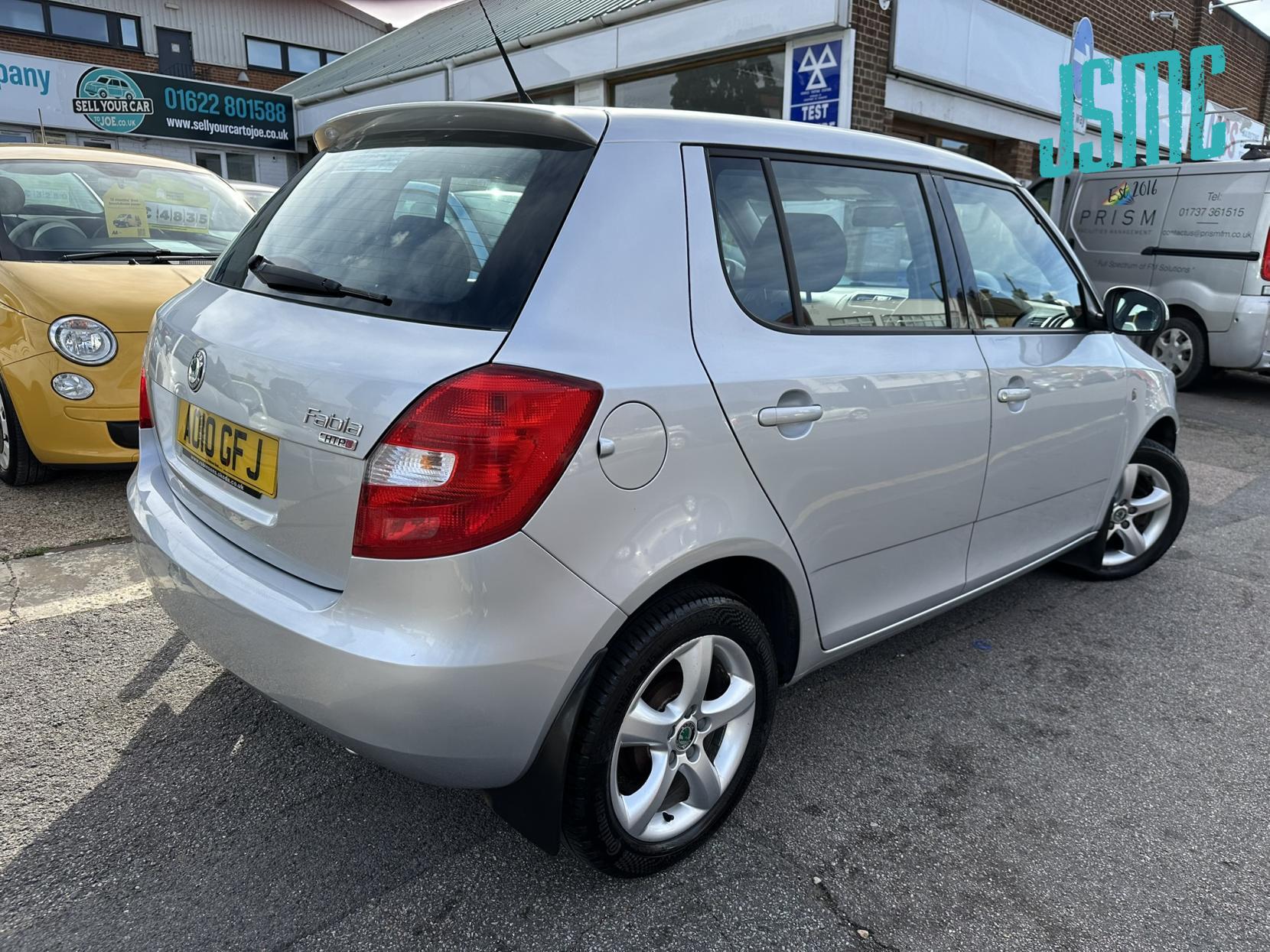 Skoda Fabia 1.2 HTP 12V 2 Hatchback 5dr Petrol Manual (140 g/km, 70 bhp)