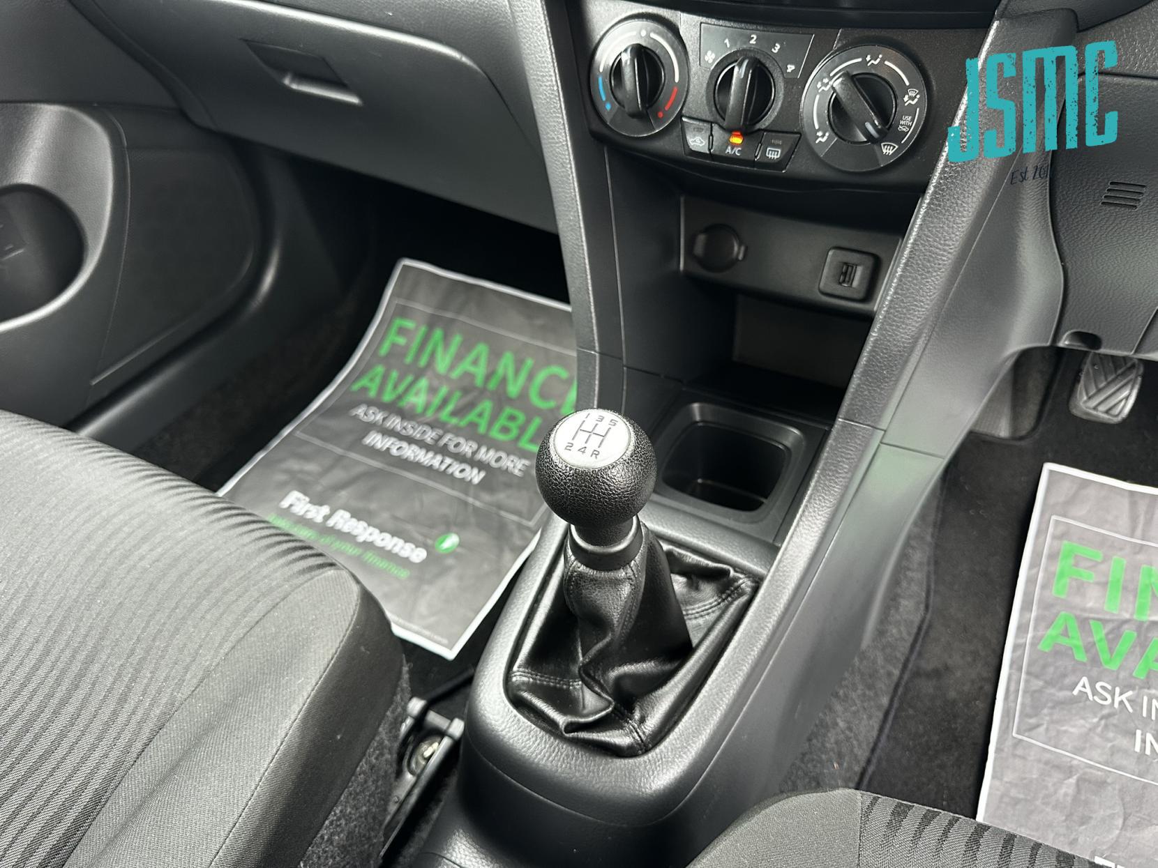 Suzuki Swift 1.2 SZ3 Hatchback 5dr Petrol Manual Euro 5 (94 ps)