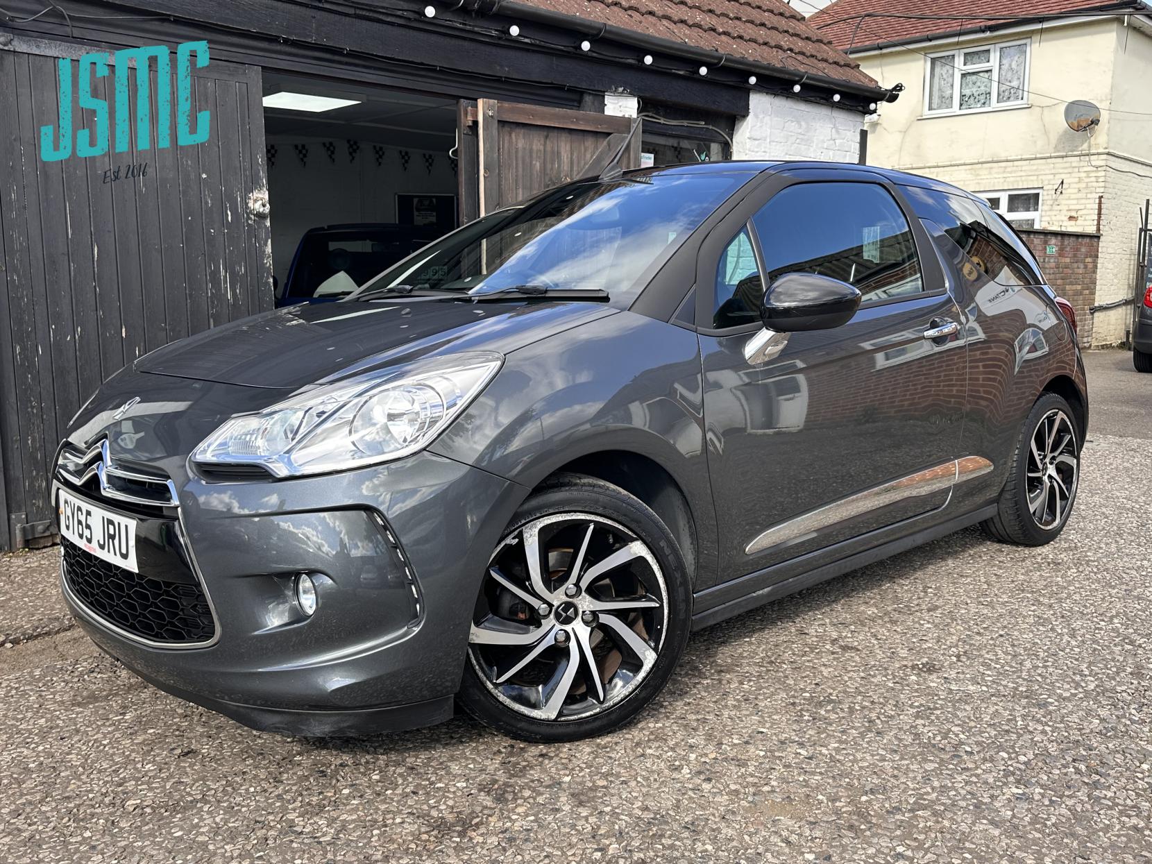 DS AUTOMOBILES DS 3 CABRIO 1.2 PureTech DStyle Nav Cabriolet 2dr Petrol EAT6 Euro 6 (s/s) (110 ps)