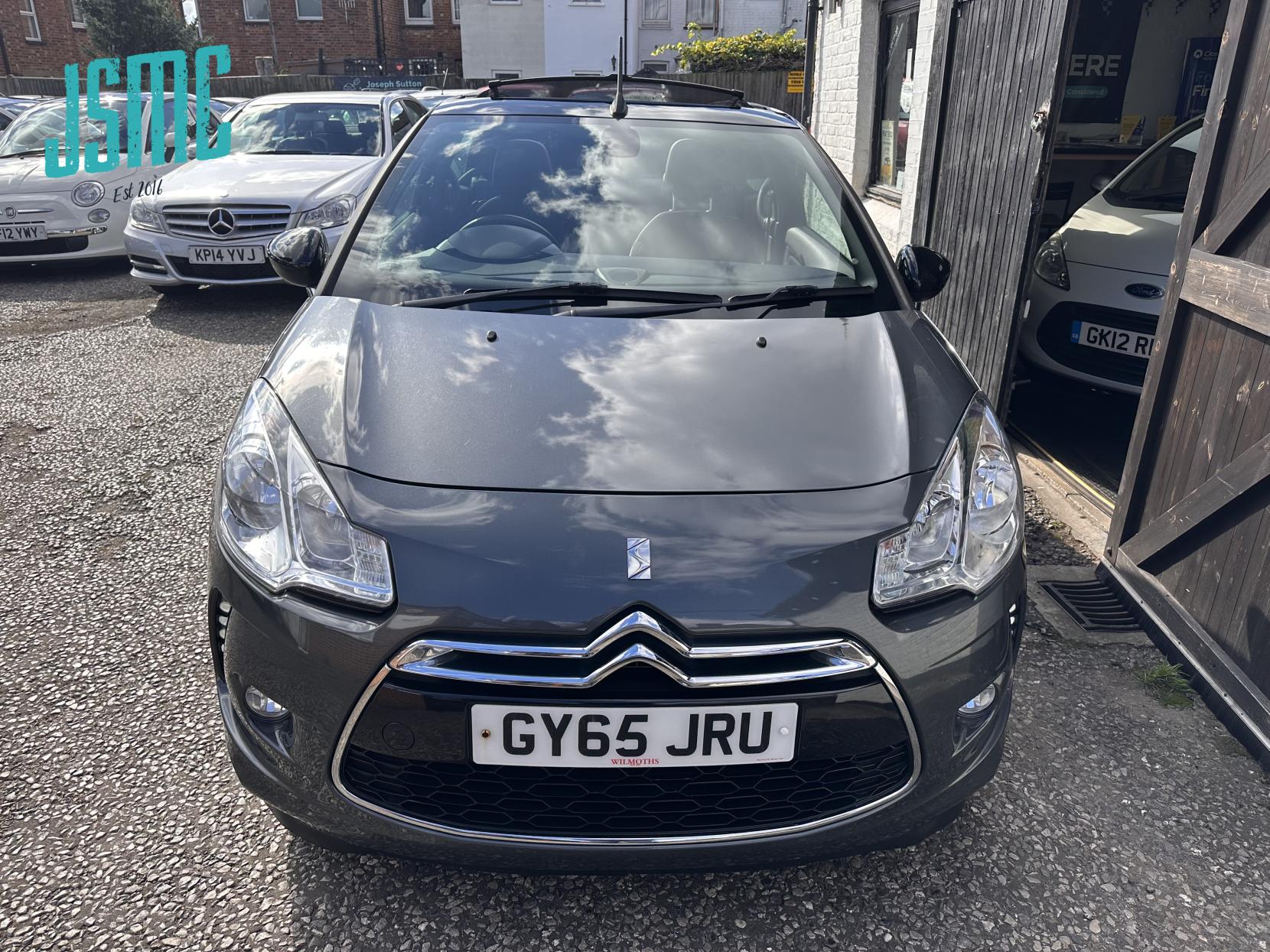 DS AUTOMOBILES DS 3 CABRIO 1.2 PureTech DStyle Nav Cabriolet 2dr Petrol EAT6 Euro 6 (s/s) (110 ps)