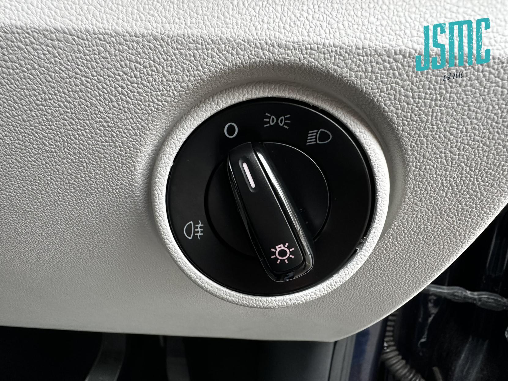 Volkswagen Up! Move Up 