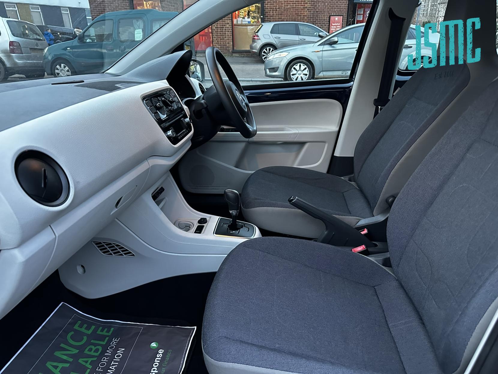 Volkswagen Up! Move Up 