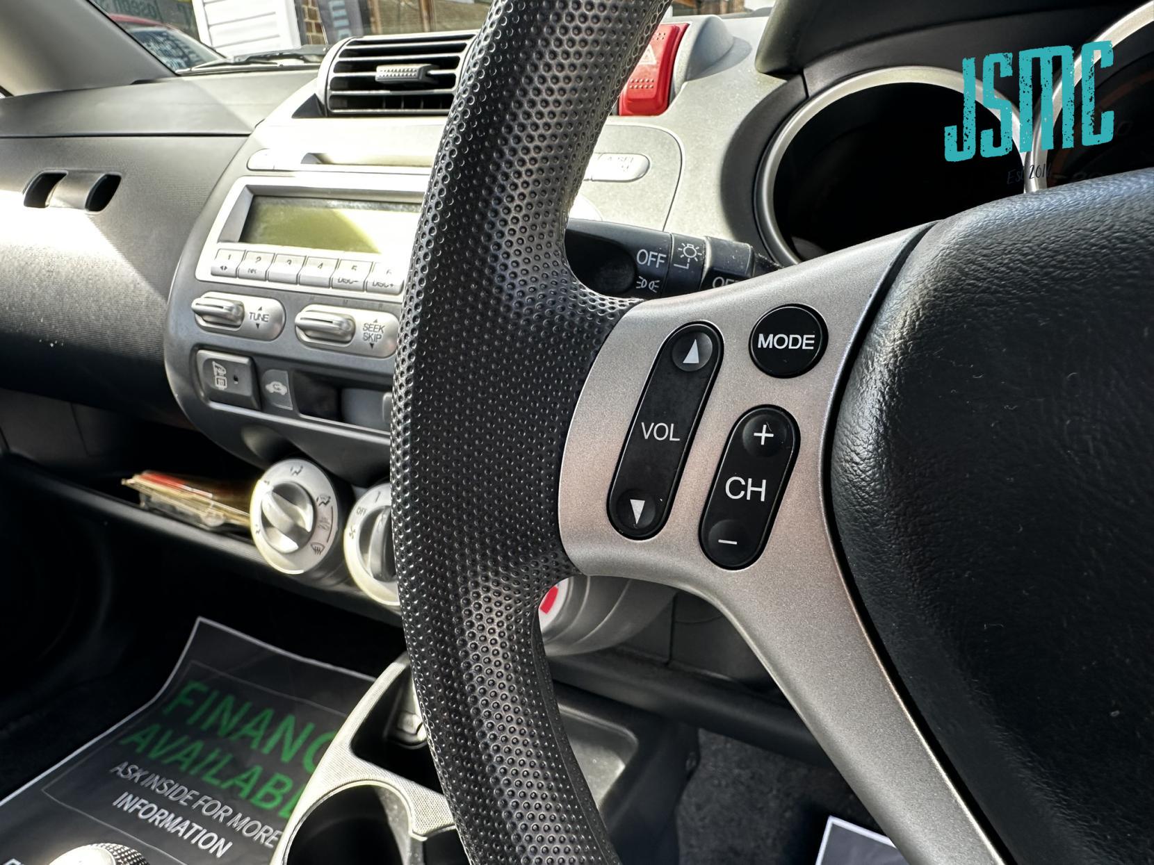 Honda Jazz 1.4 i-DSI SE Hatchback 5dr Petrol Manual (137 g/km, 82 bhp)