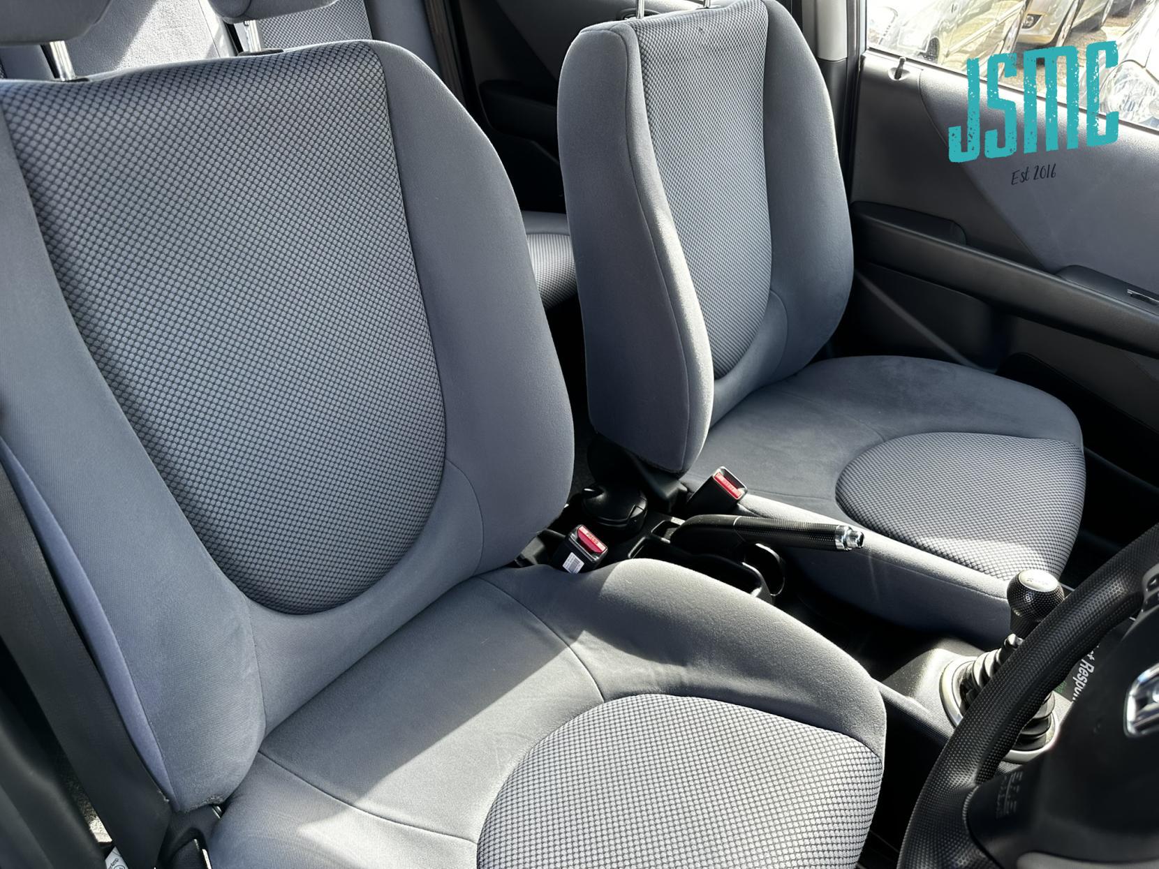 Honda Jazz 1.4 i-DSI SE Hatchback 5dr Petrol Manual (137 g/km, 82 bhp)