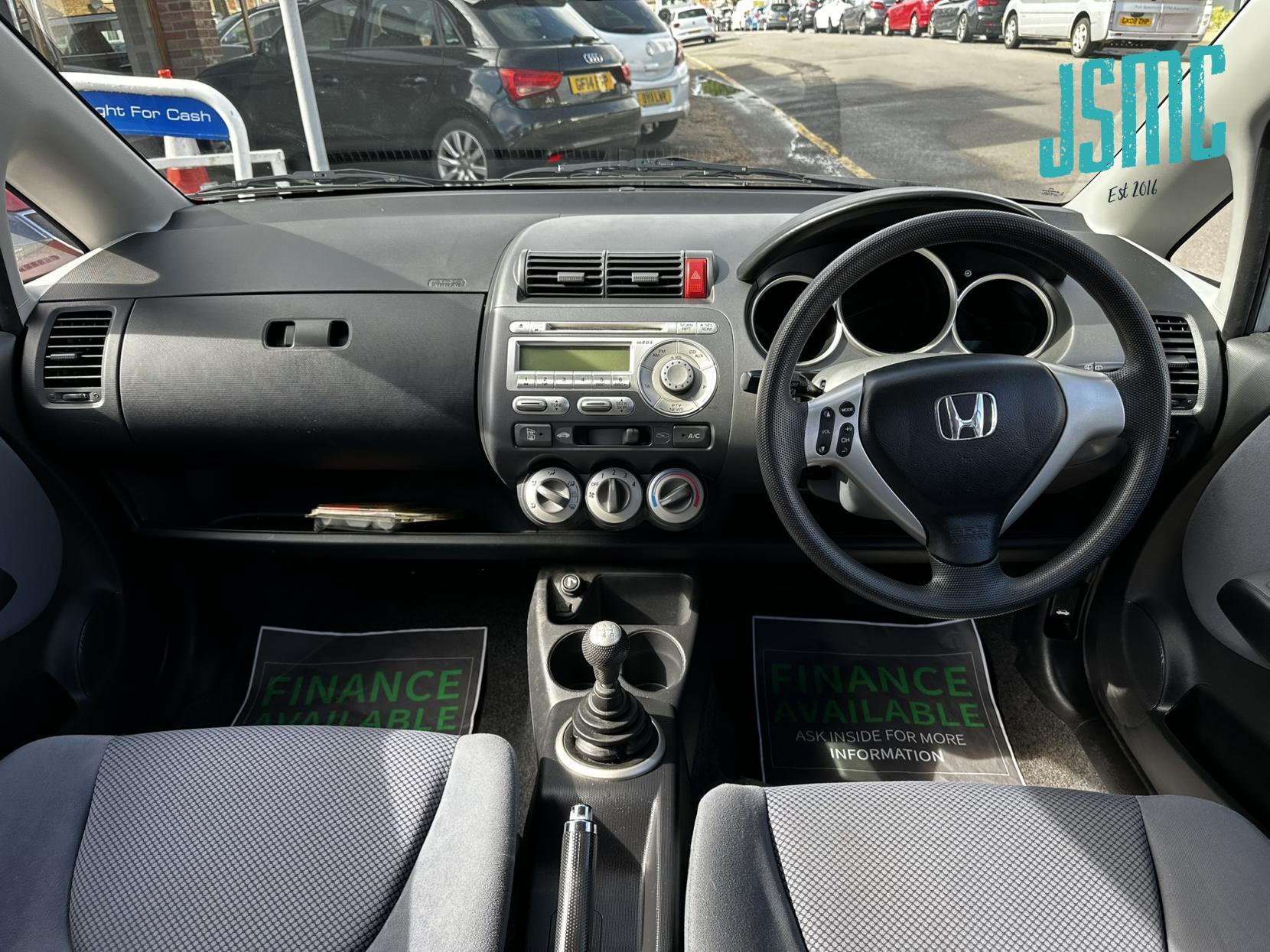 Honda Jazz 1.4 i-DSI SE Hatchback 5dr Petrol Manual (137 g/km, 82 bhp)