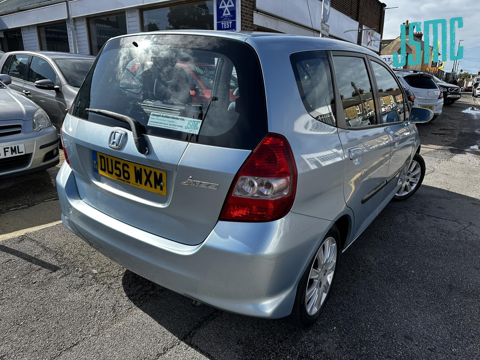Honda Jazz 1.4 i-DSI SE Hatchback 5dr Petrol Manual (137 g/km, 82 bhp)