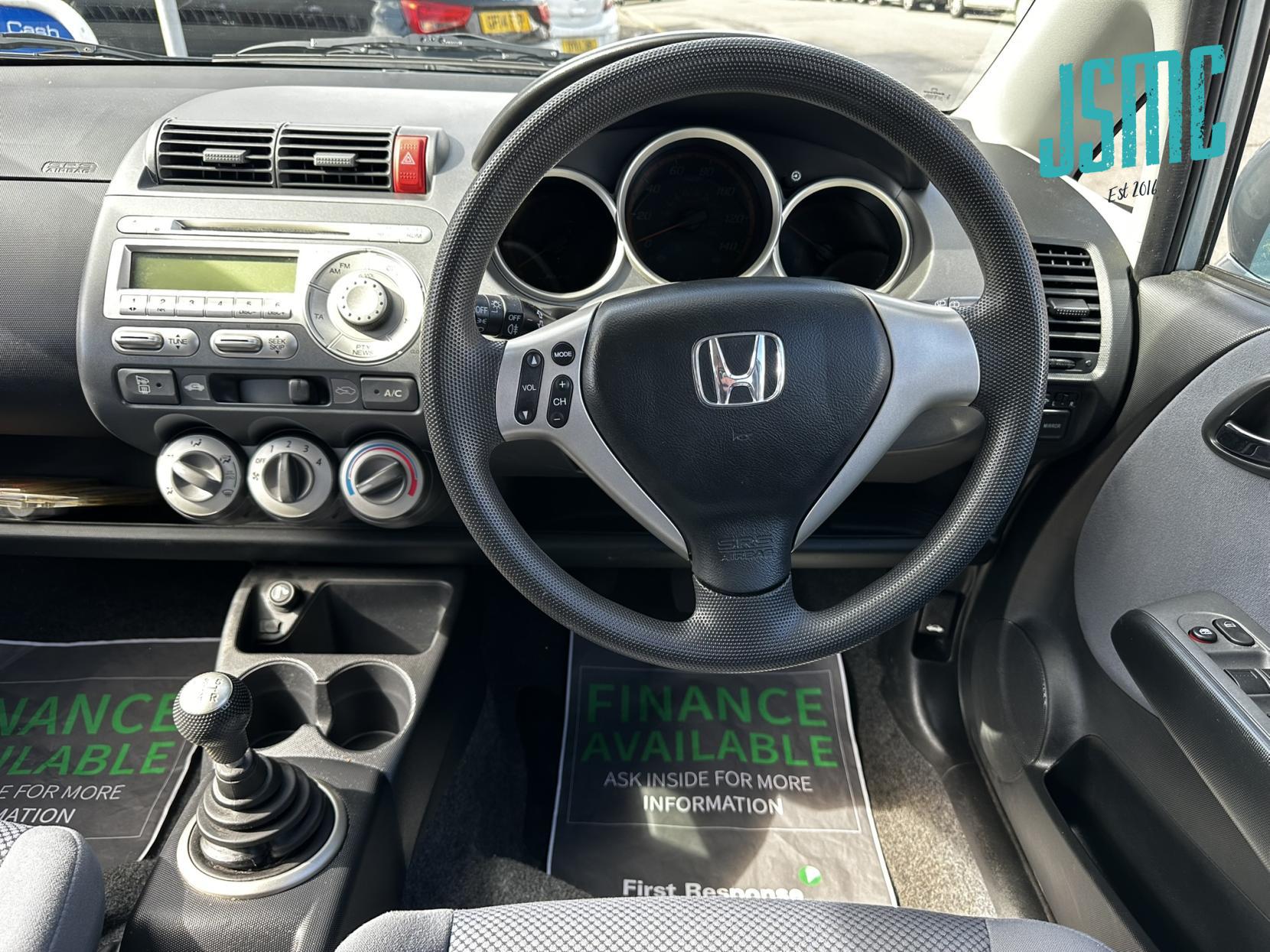 Honda Jazz 1.4 i-DSI SE Hatchback 5dr Petrol Manual (137 g/km, 82 bhp)