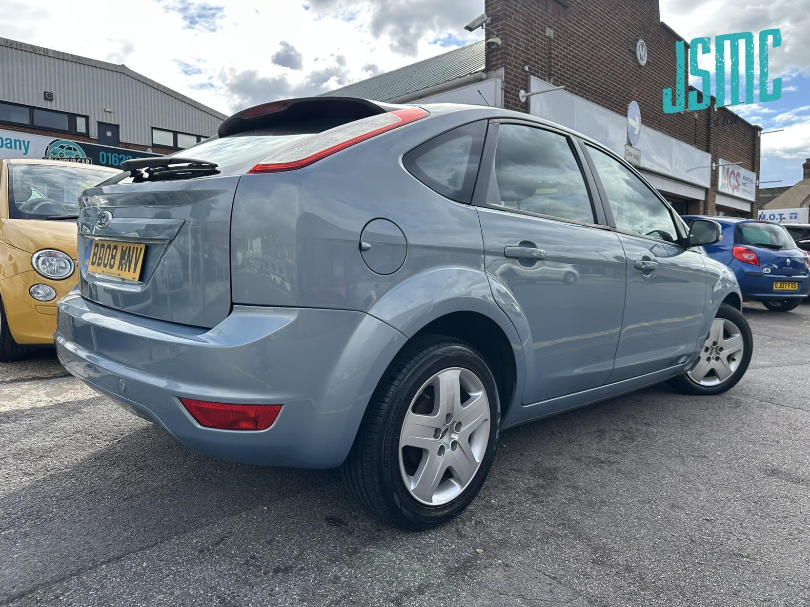 Ford Focus 1.8 Style Hatchback 5dr Petrol Manual (167 g/km, 123 bhp)