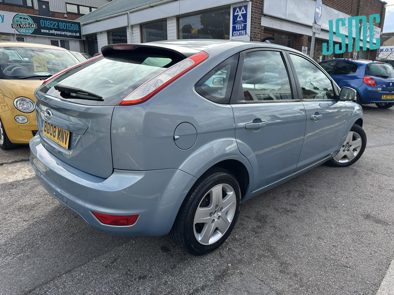 Ford Focus 1.8 Style Hatchback 5dr Petrol Manual (167 g/km, 123 bhp)