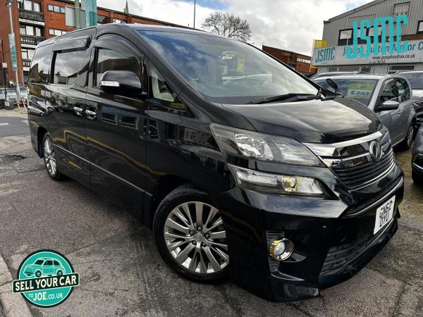 Toyota Vellfire 2.4 Gen 20 GOLDEN EYES