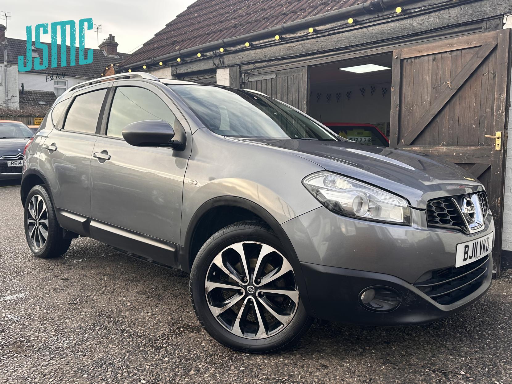 Nissan Qashqai 1.5 dCi n-tec SUV 5dr Diesel Manual 2WD Euro 5 (110 ps)