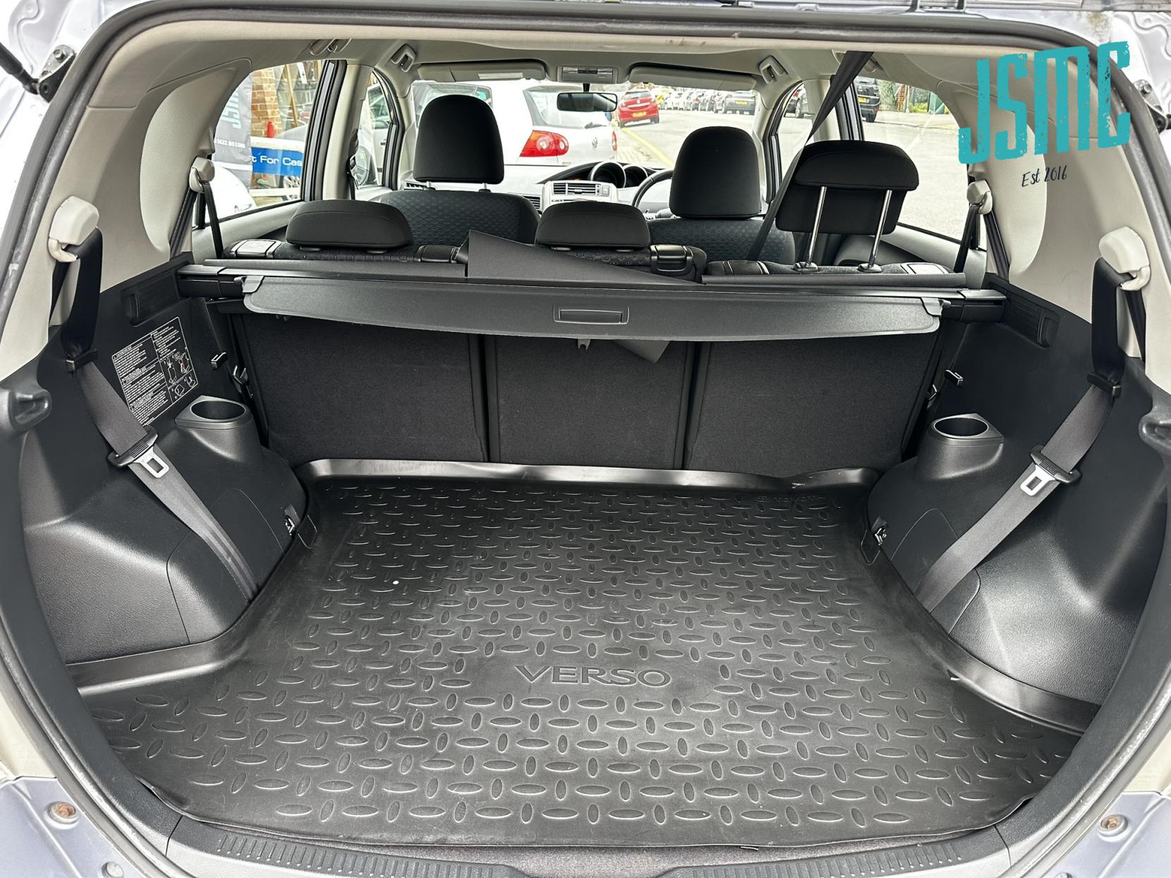 Toyota Verso 1.8 V-Matic TR MPV 5dr Petrol Multidrive S Euro 4 (147 ps)