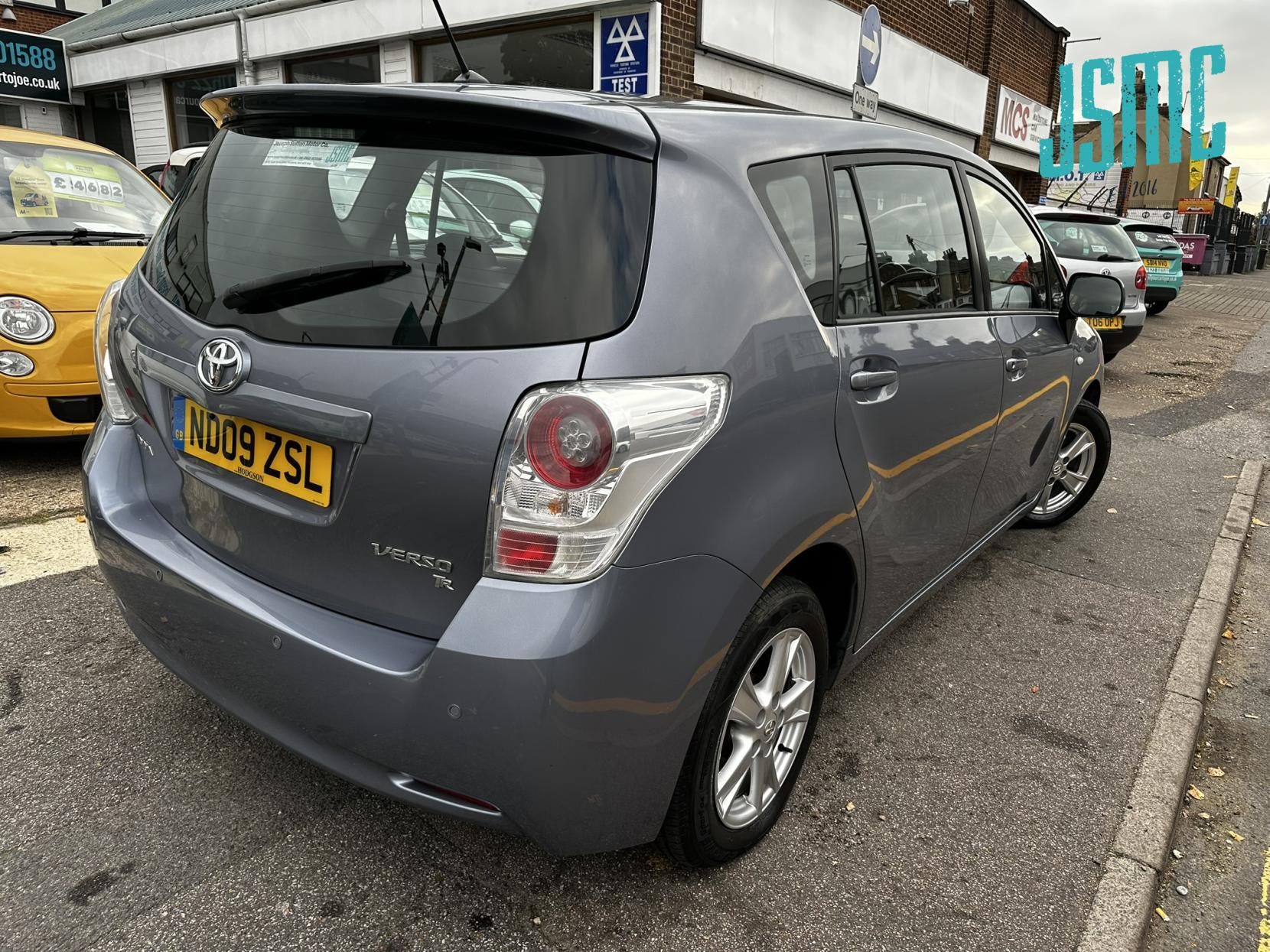 Toyota Verso 1.8 V-Matic TR MPV 5dr Petrol Multidrive S Euro 4 (147 ps)