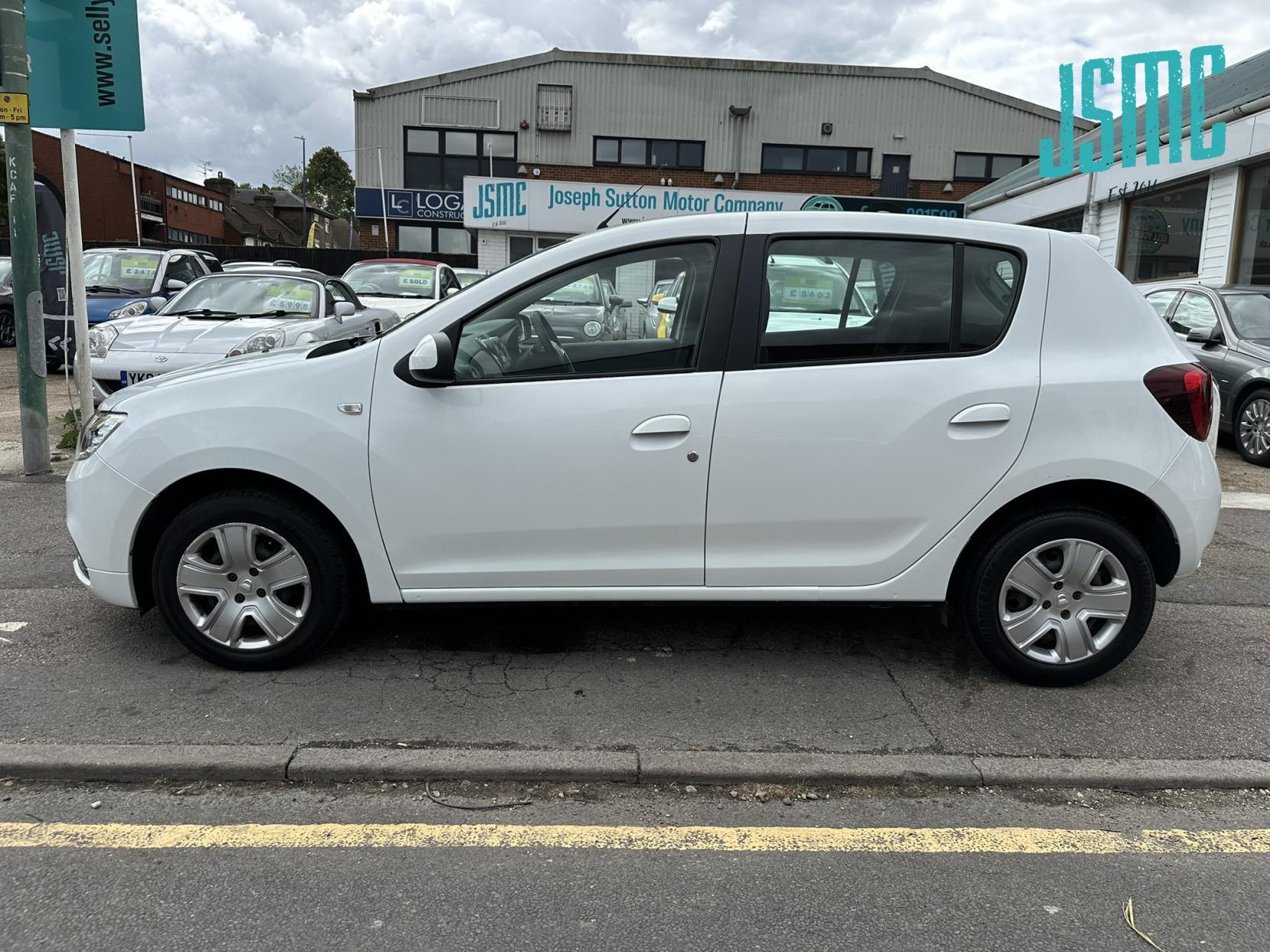 Dacia Sandero 0.9 TCe Comfort Hatchback 5dr Petrol Manual Euro 6 (s/s) (90 ps)