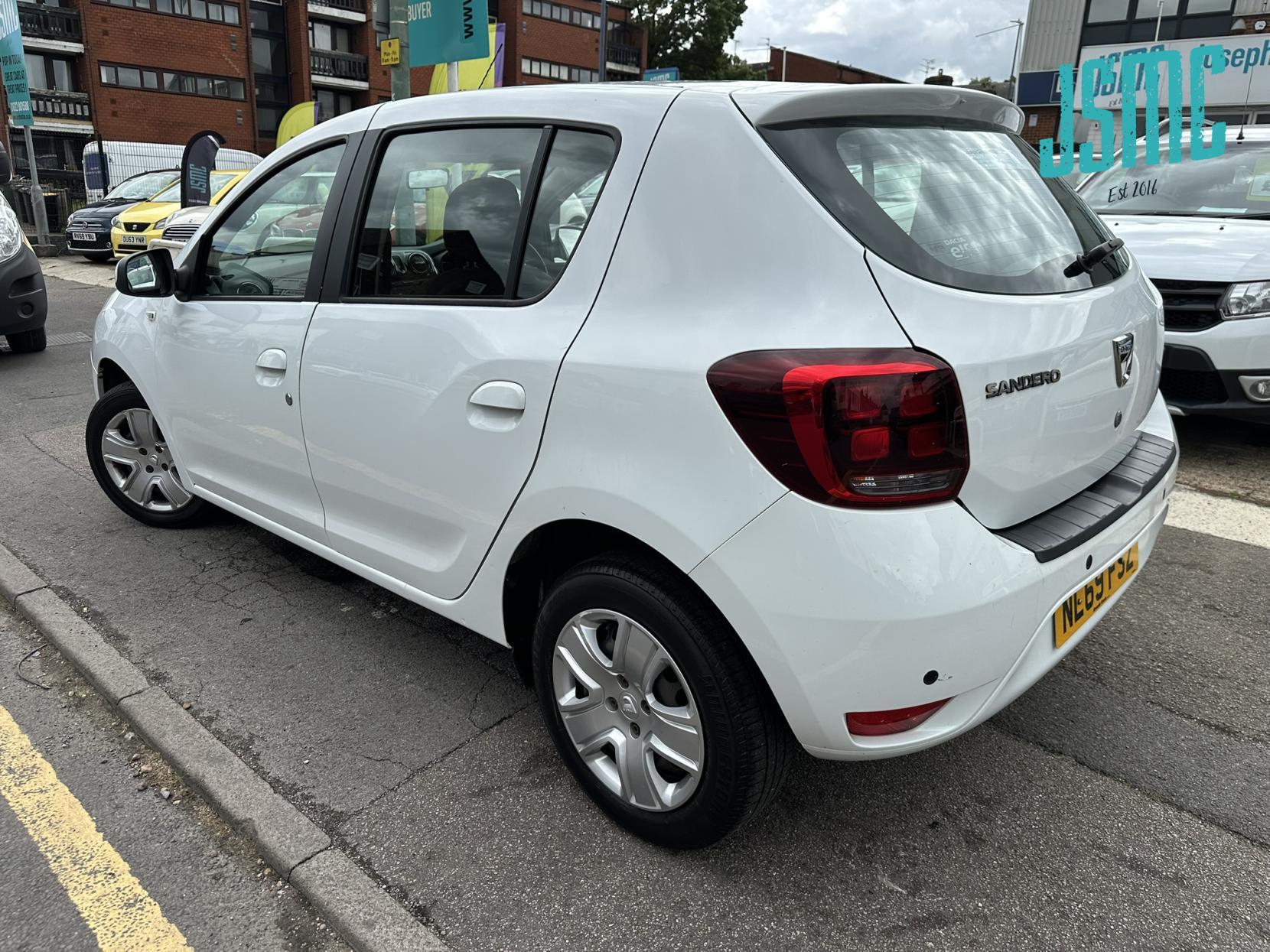 Dacia Sandero 0.9 TCe Comfort Hatchback 5dr Petrol Manual Euro 6 (s/s) (90 ps)