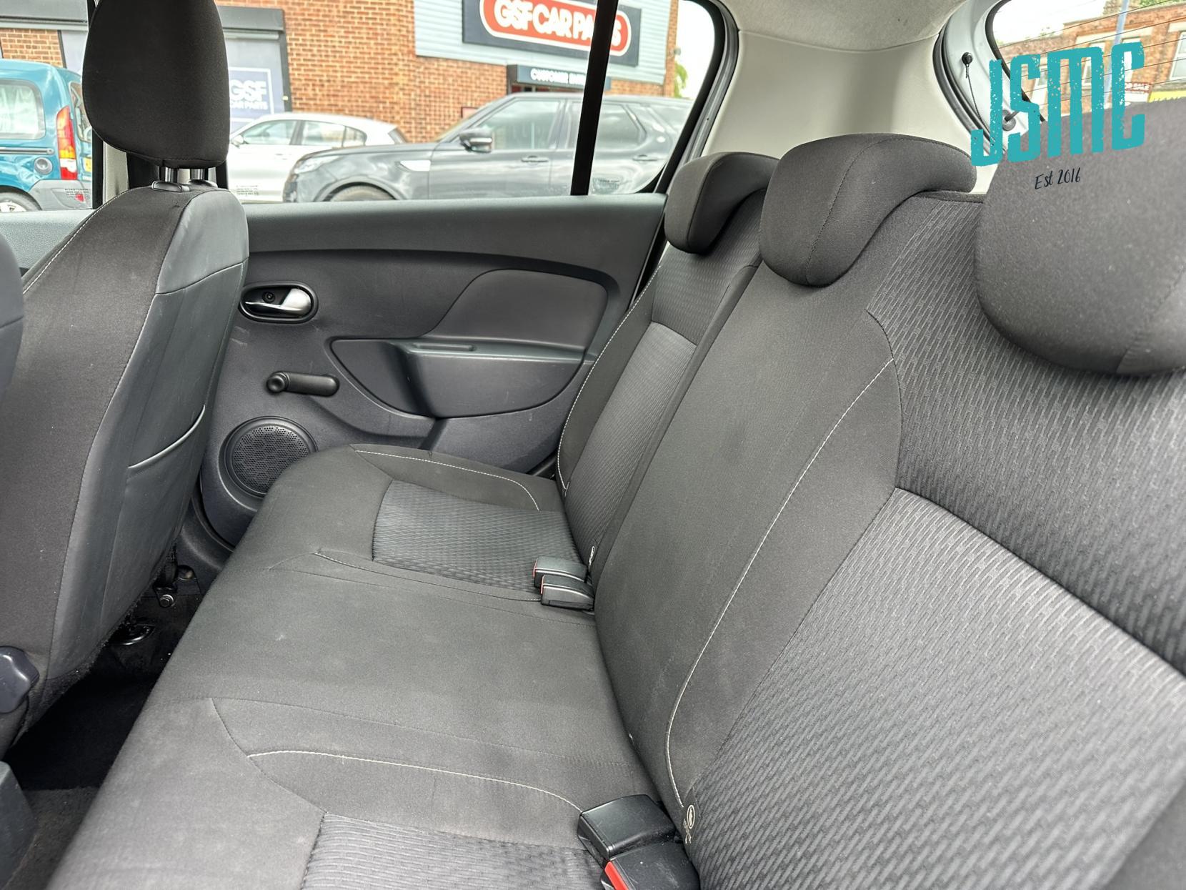 Dacia Sandero 0.9 TCe Comfort Hatchback 5dr Petrol Manual Euro 6 (s/s) (90 ps)