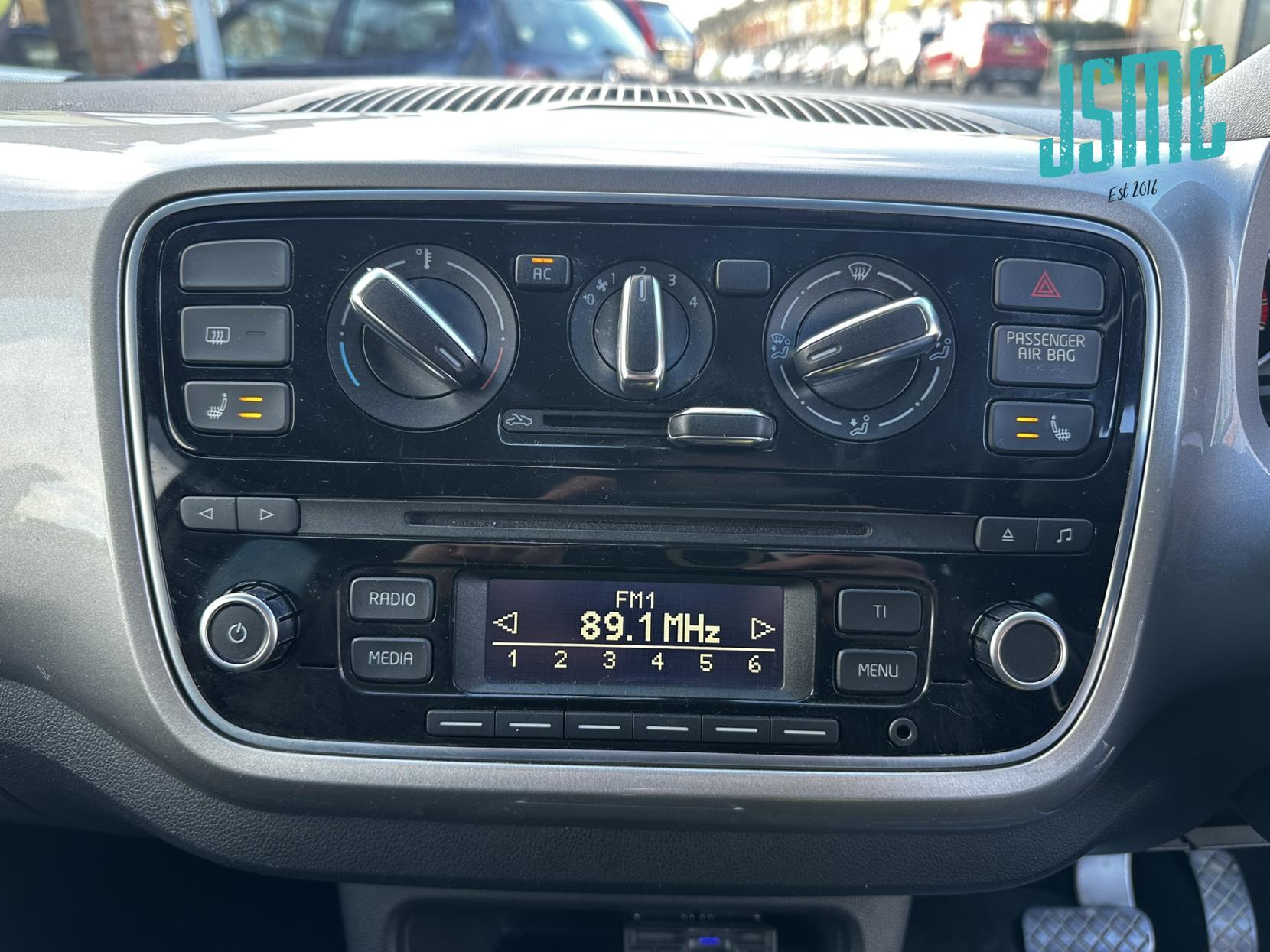 Volkswagen up! 1.0 High up! Hatchback 5dr Petrol ASG Euro 5 (75 ps)