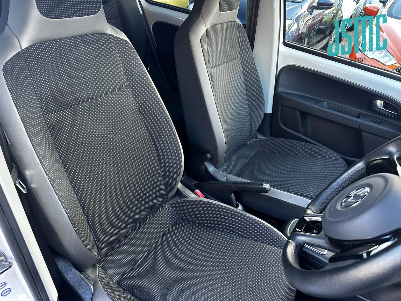 Volkswagen up! 1.0 High up! Hatchback 5dr Petrol ASG Euro 5 (75 ps)