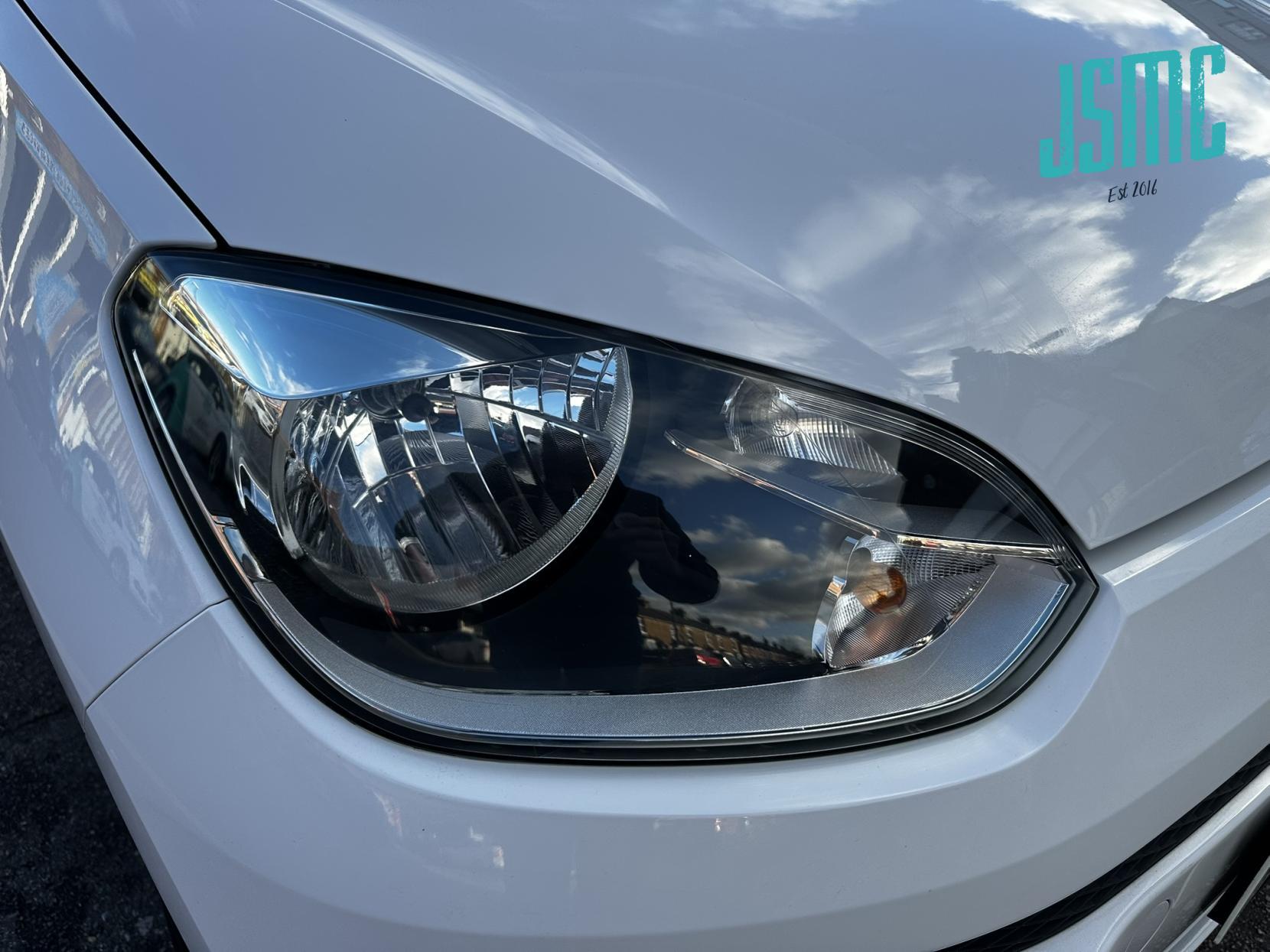 Volkswagen up! 1.0 High up! Hatchback 5dr Petrol ASG Euro 5 (75 ps)