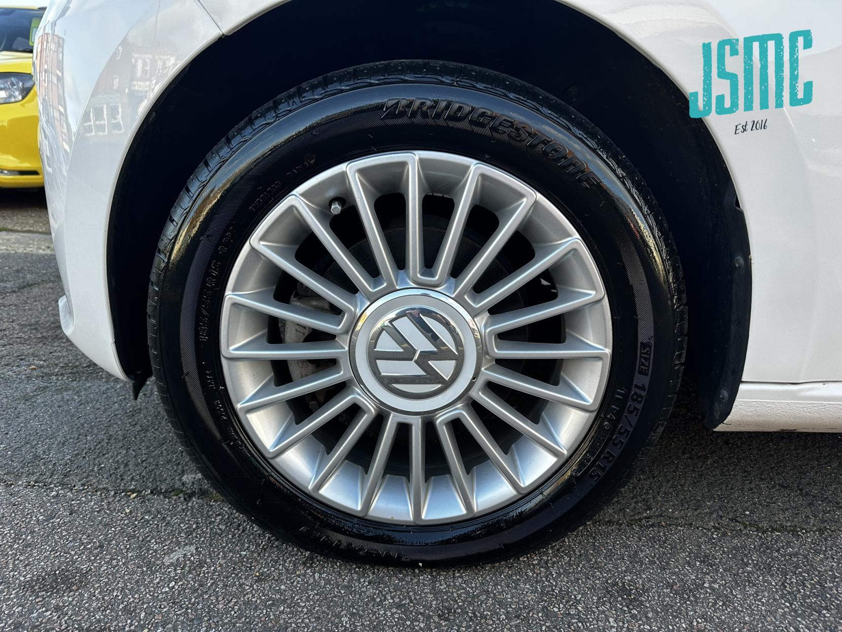 Volkswagen up! 1.0 High up! Hatchback 5dr Petrol ASG Euro 5 (75 ps)