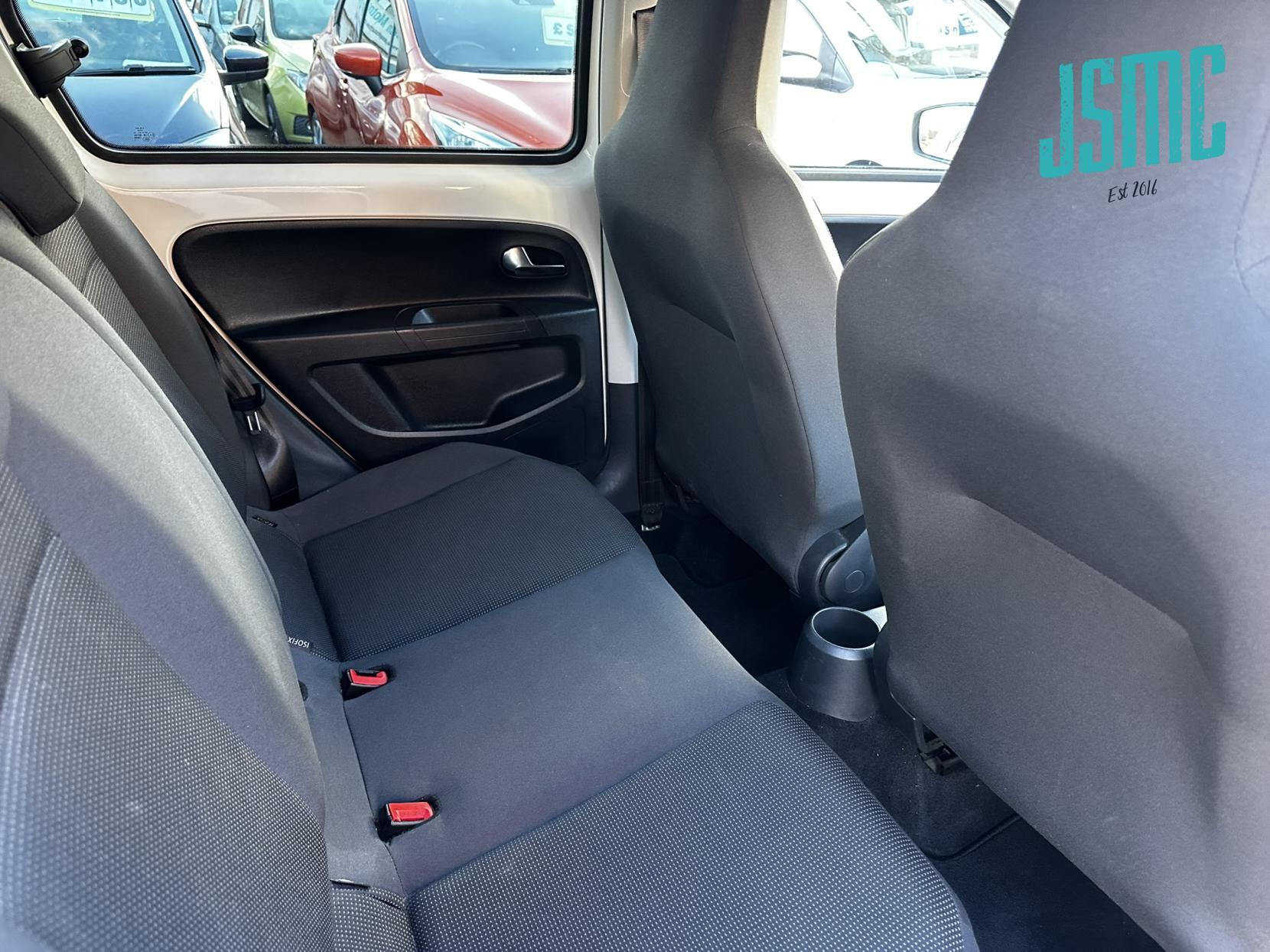 Volkswagen up! 1.0 High up! Hatchback 5dr Petrol ASG Euro 5 (75 ps)