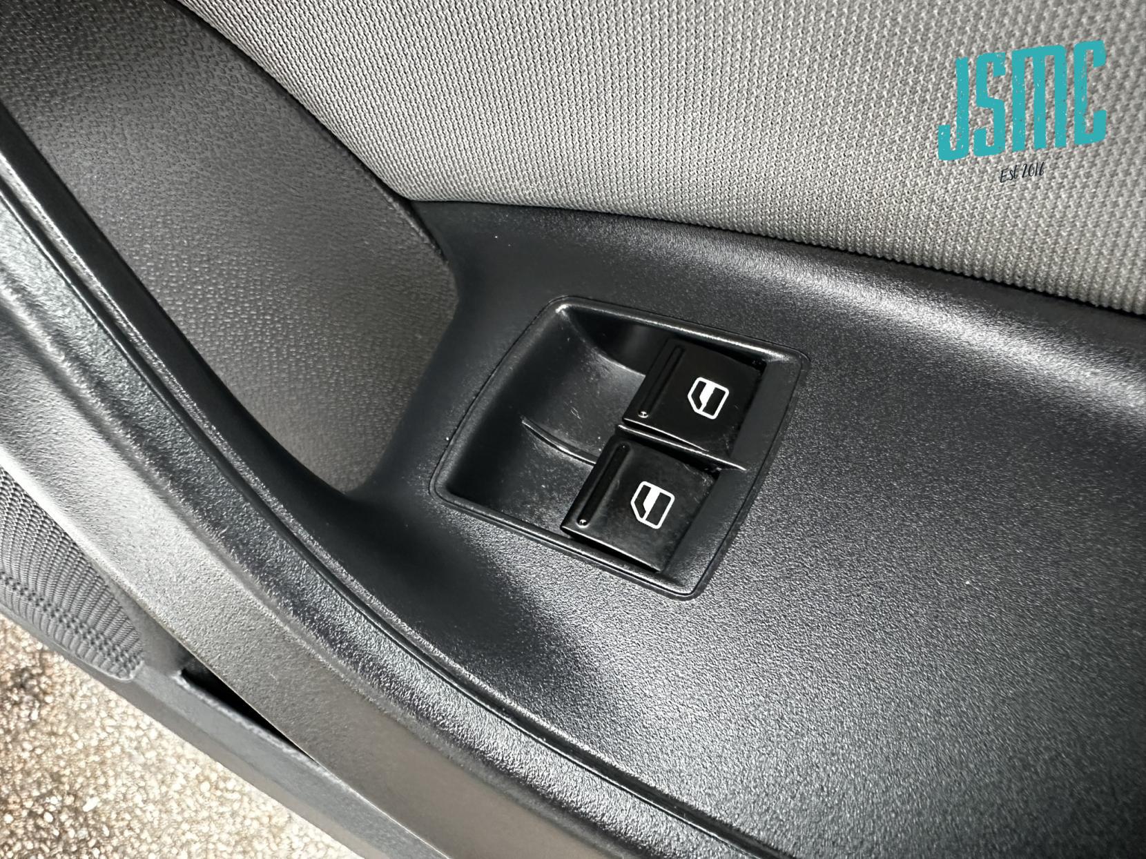 SEAT Ibiza 1.4 Toca Hatchback 5dr Petrol Manual Euro 5 (85 ps)