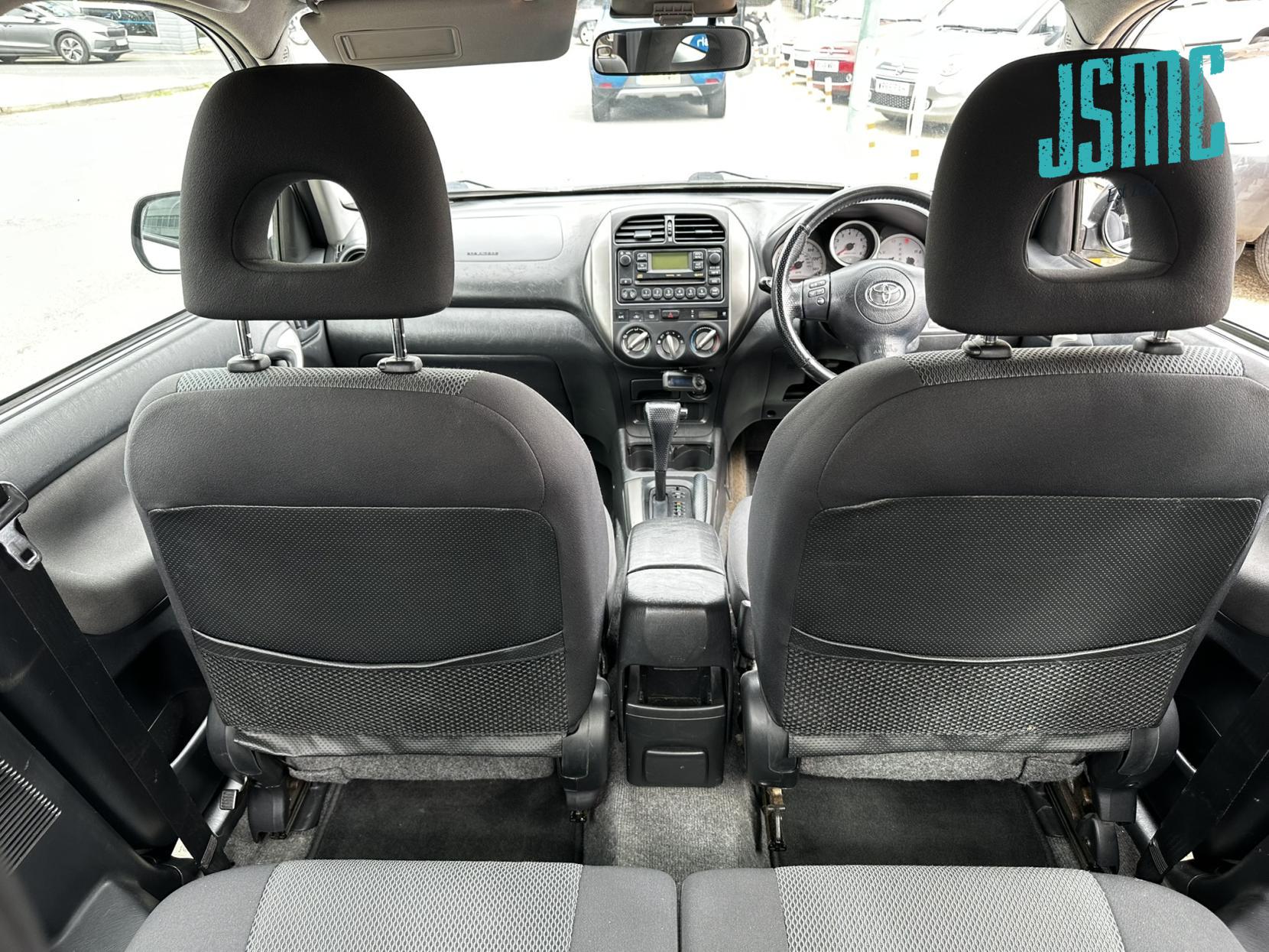 Toyota RAV4 2.0 VVT-i XT3 SUV 3dr Petrol Automatic 4WD (218 g/km, 147 bhp)