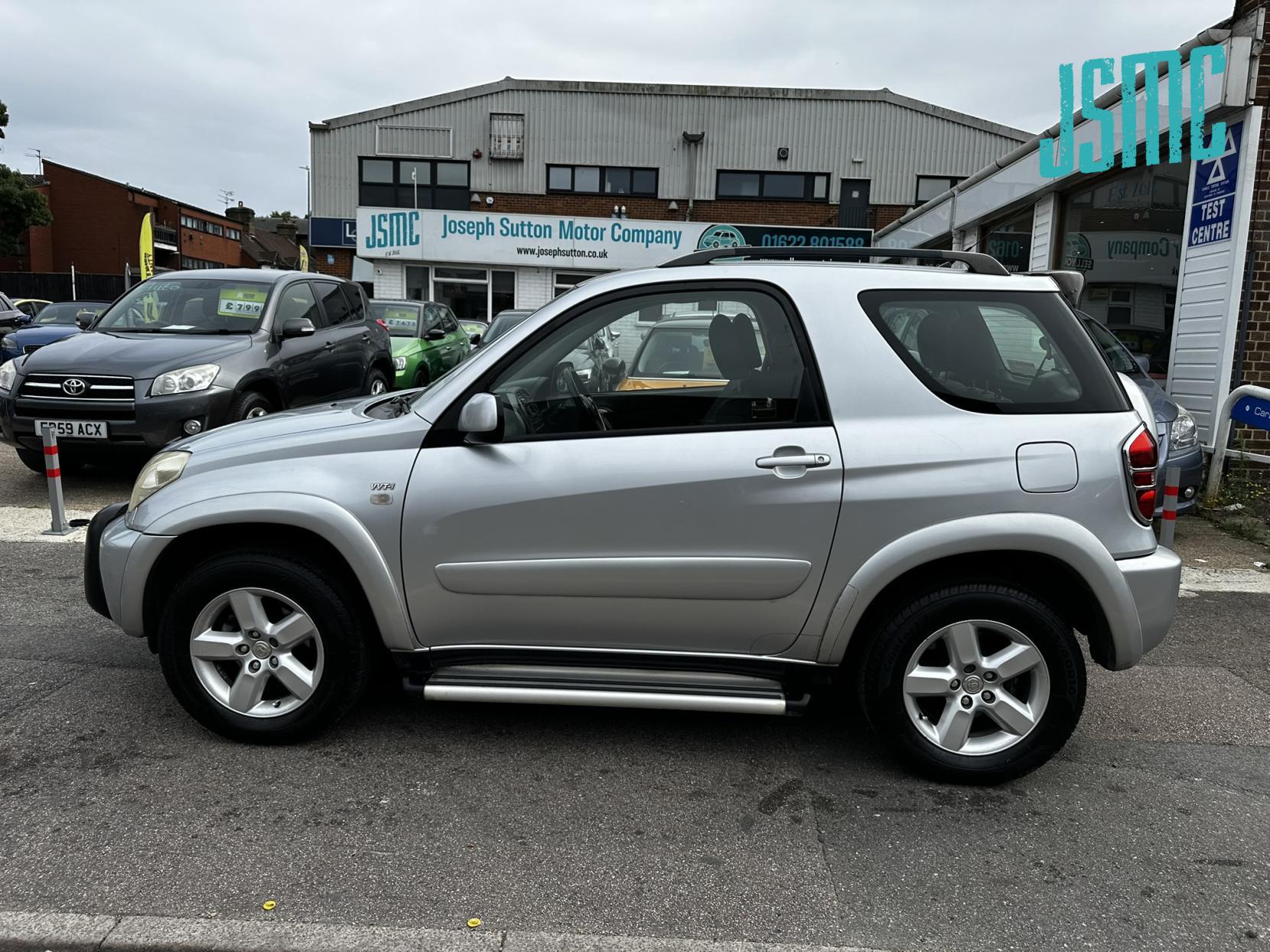 Toyota RAV4 2.0 VVT-i XT3 SUV 3dr Petrol Automatic 4WD (218 g/km, 147 bhp)