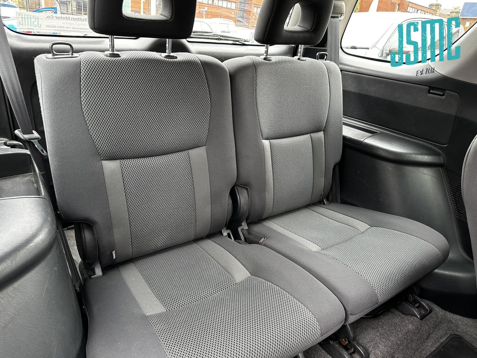 Toyota RAV4 2.0 VVT-i XT3 SUV 3dr Petrol Automatic 4WD (218 g/km, 147 bhp)