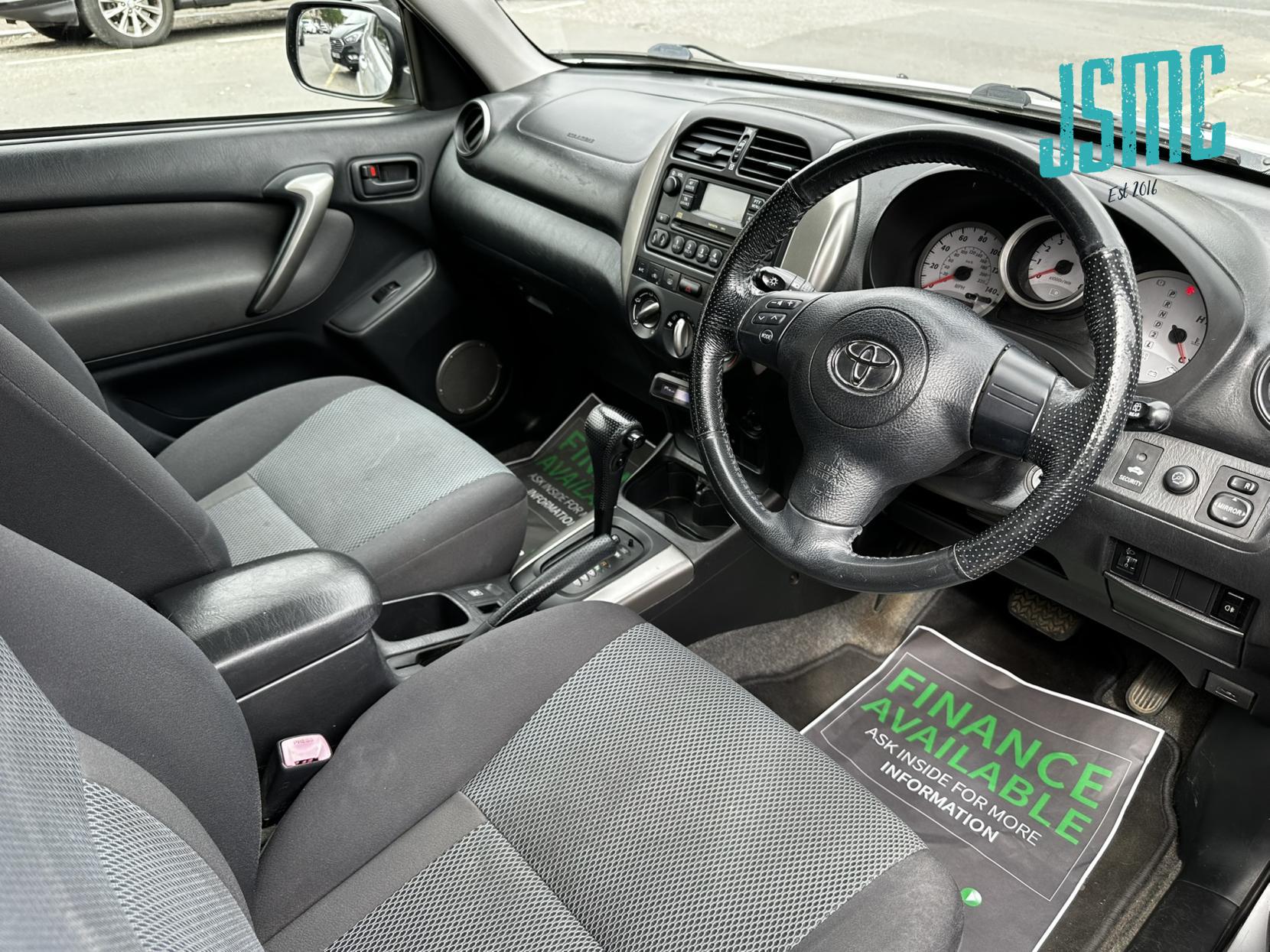 Toyota RAV4 2.0 VVT-i XT3 SUV 3dr Petrol Automatic 4WD (218 g/km, 147 bhp)