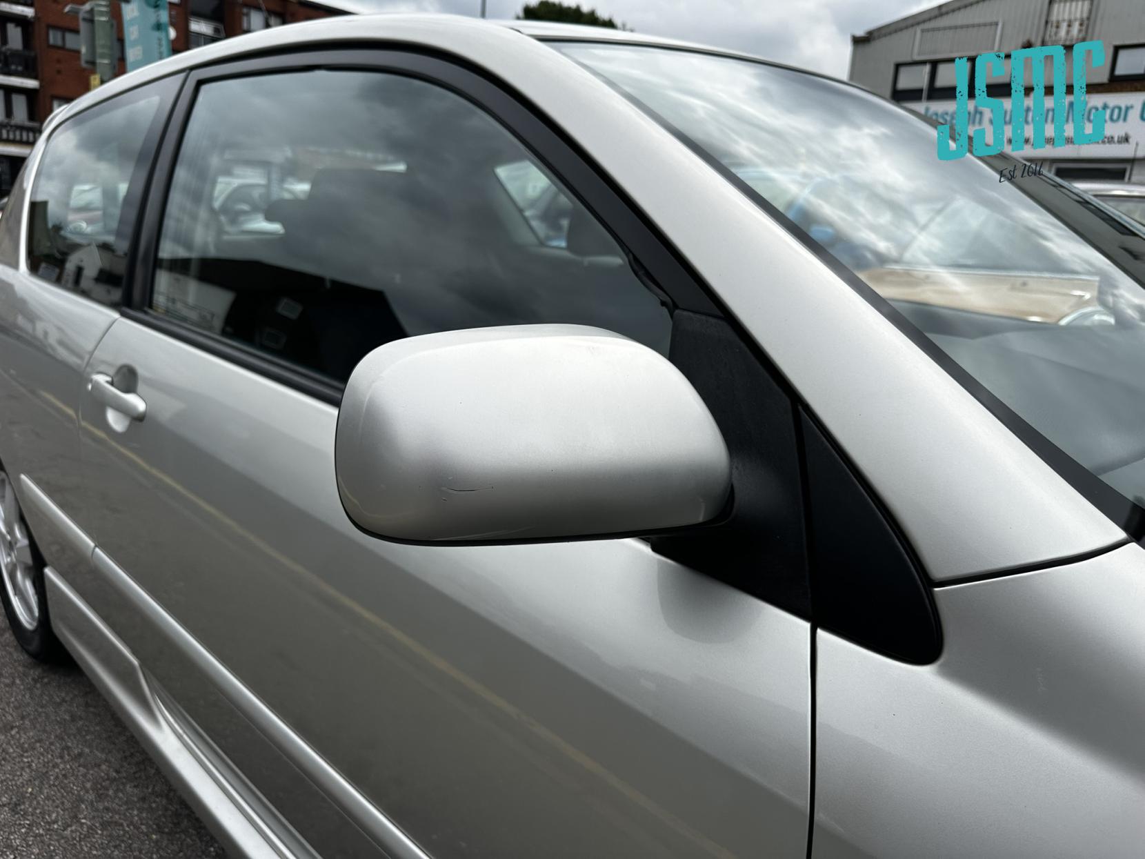 Toyota Corolla 1.6 VVT-i T3 Hatchback 3dr Petrol Automatic (190 g/km, 109 bhp)
