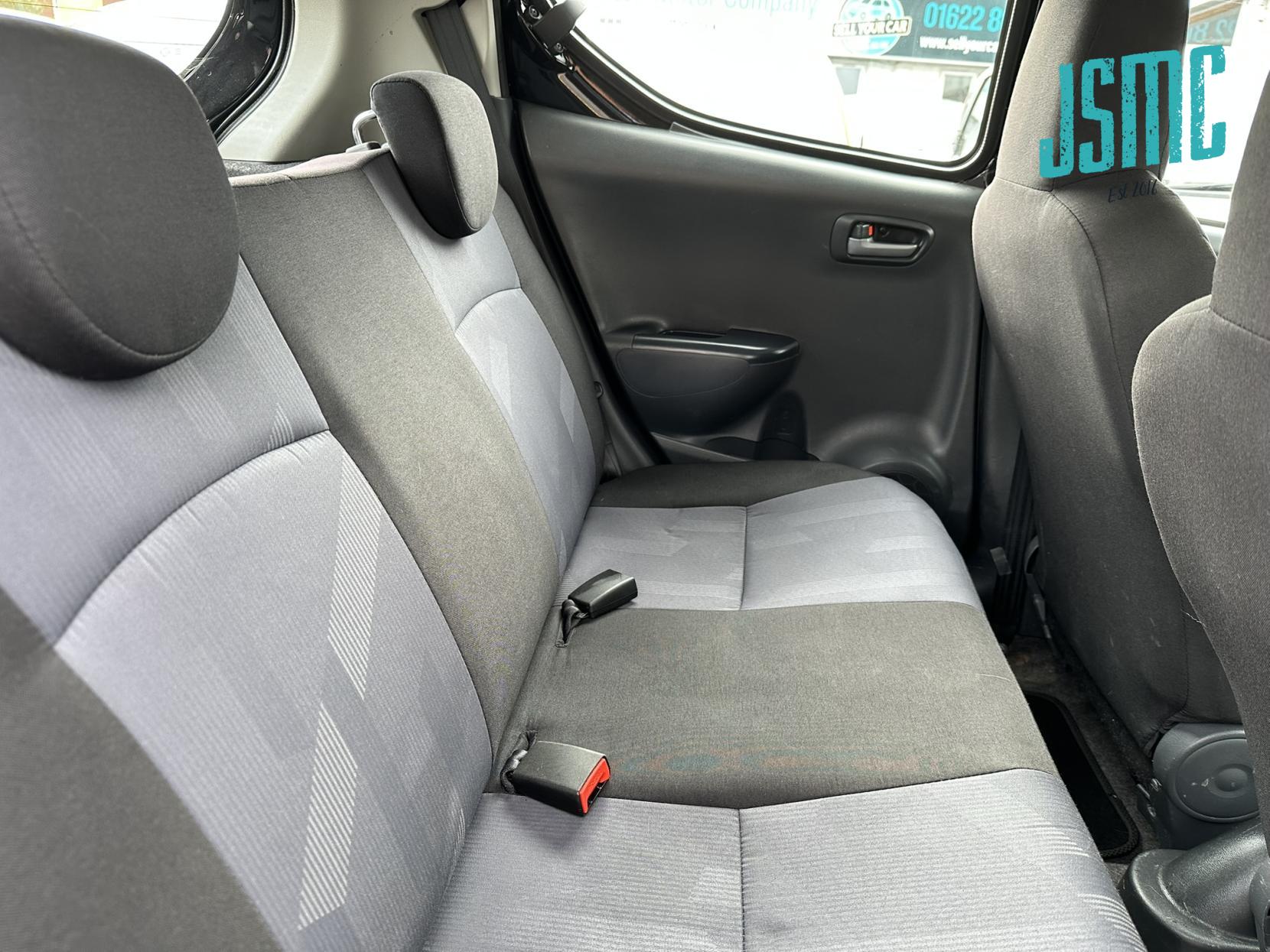 Suzuki Alto 1.0 12V SZ Hatchback 5dr Petrol Manual Euro 5 (68 ps)