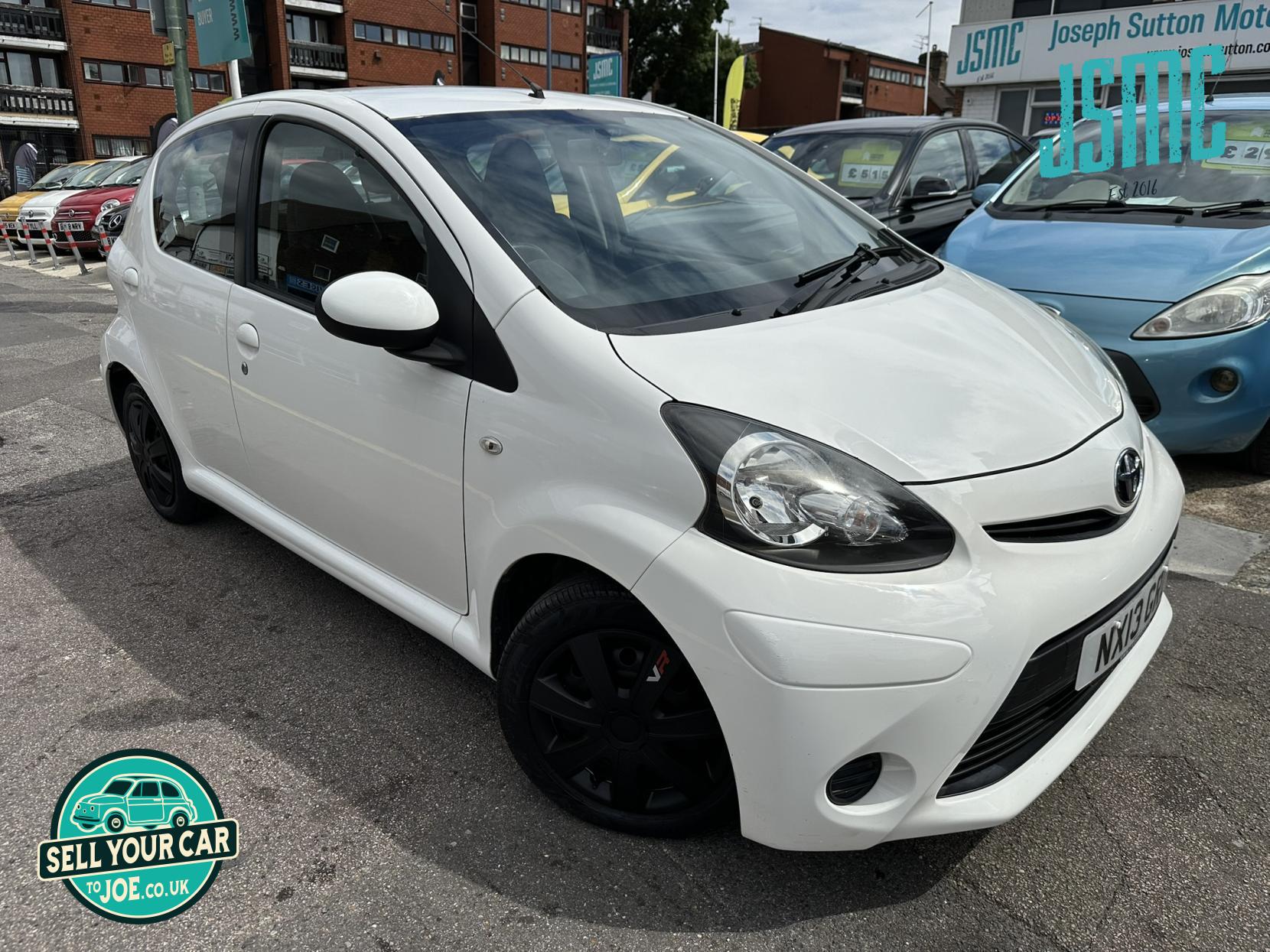 Toyota AYGO 1.0 VVT-i Ice Hatchback 5dr Petrol MultiMode Euro 5 (67 ps)