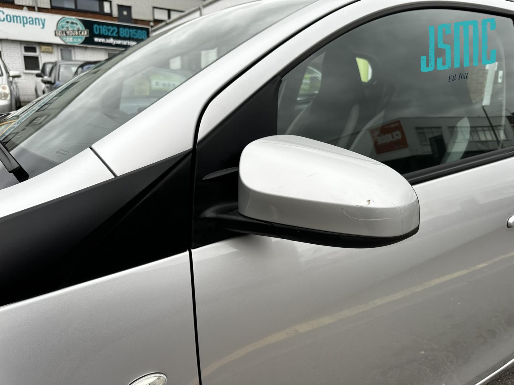 Toyota AYGO 1.0 VVT-i x-play Hatchback 5dr Petrol Manual Euro 5 Euro 5 (68 ps)