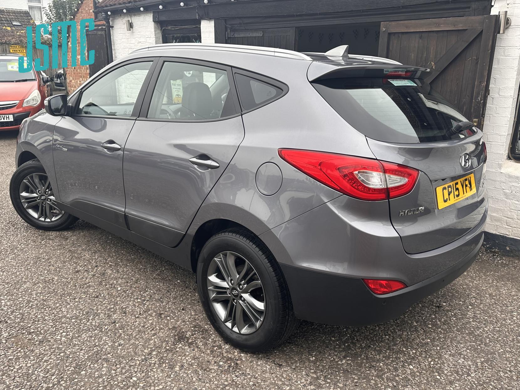 Hyundai ix35 1.6 GDi SE SUV 5dr Petrol Manual Euro 5 (Nav) (135 ps)