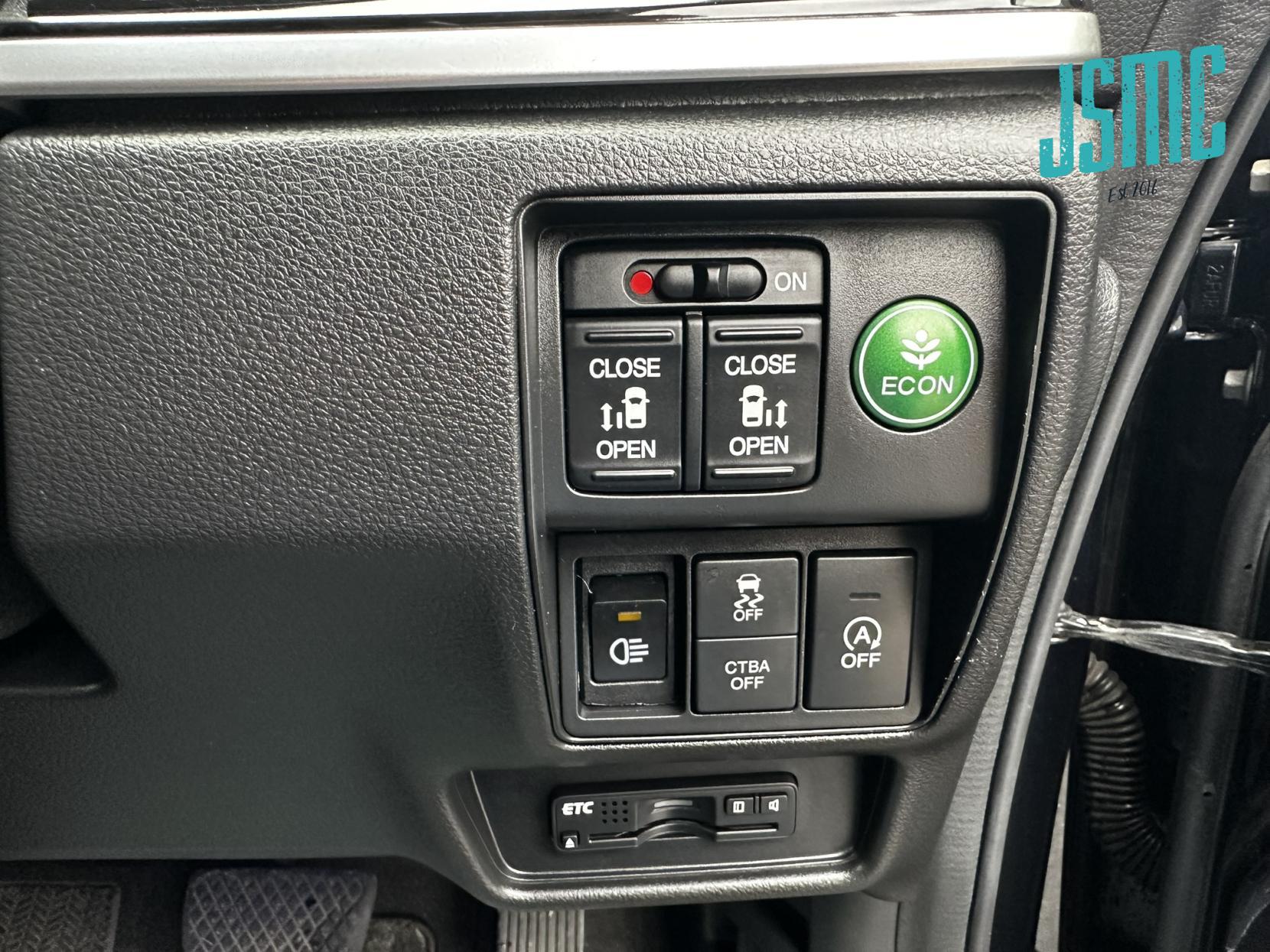 Honda Odyssey 2.4 ABSOLUTE