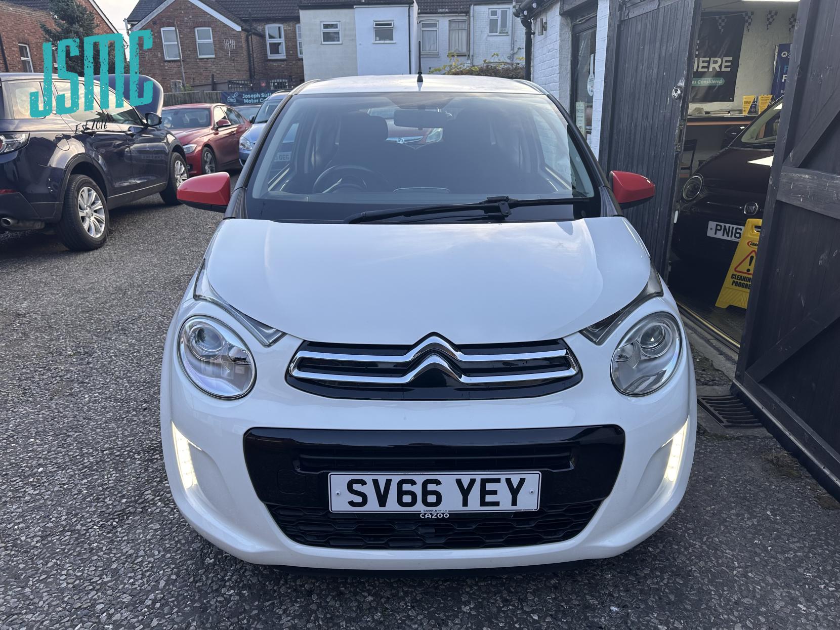 Citroen C1 1.0 VTi Furio Hatchback 3dr Petrol Manual Euro 6 (68 ps)