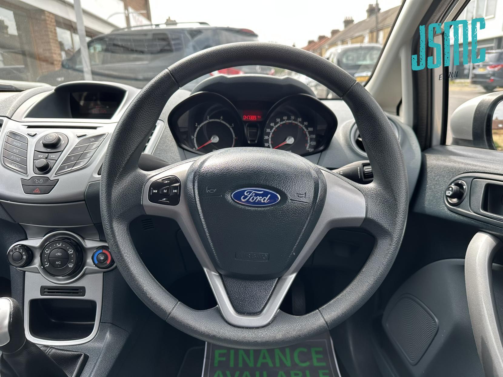 Ford Fiesta 1.25 Edge Hatchback 3dr Petrol Manual (127 g/km, 59 bhp)