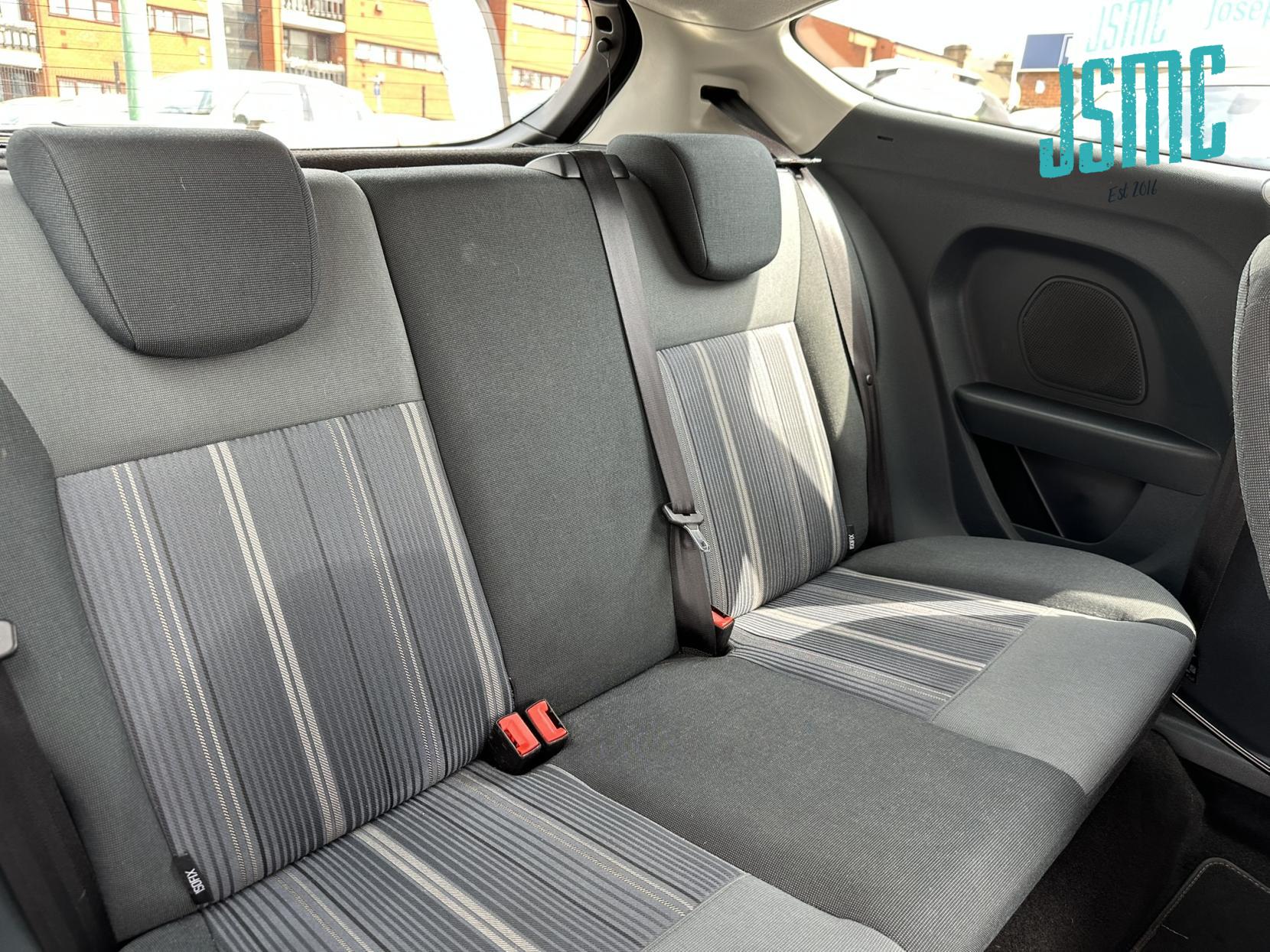 Ford Fiesta 1.25 Edge Hatchback 3dr Petrol Manual (127 g/km, 59 bhp)