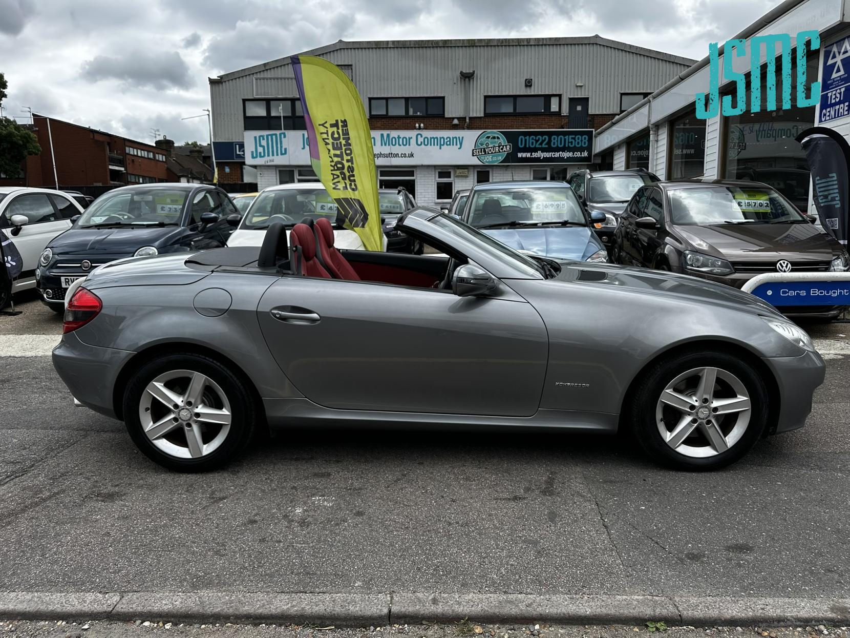 Mercedes-Benz SLK 1.8 SLK200K Convertible 2dr Petrol Tiptronic Euro 4 (184 ps)