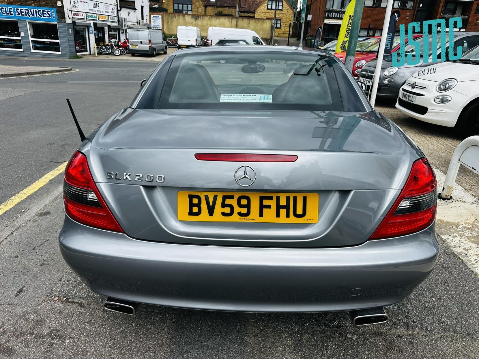 Mercedes-Benz SLK 1.8 SLK200K Convertible 2dr Petrol Tiptronic Euro 4 (184 ps)