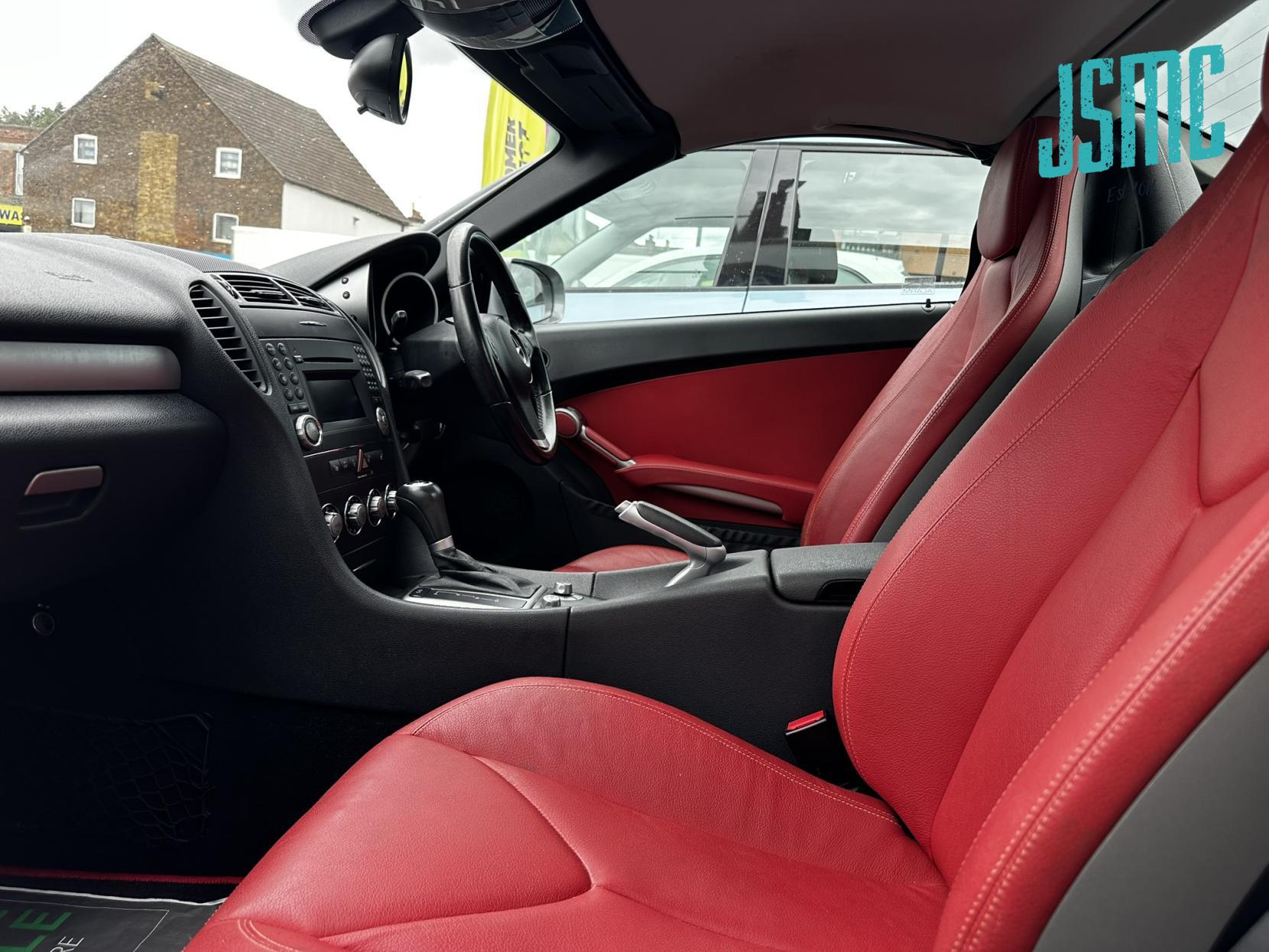 Mercedes-Benz SLK 1.8 SLK200K Convertible 2dr Petrol Tiptronic Euro 4 (184 ps)