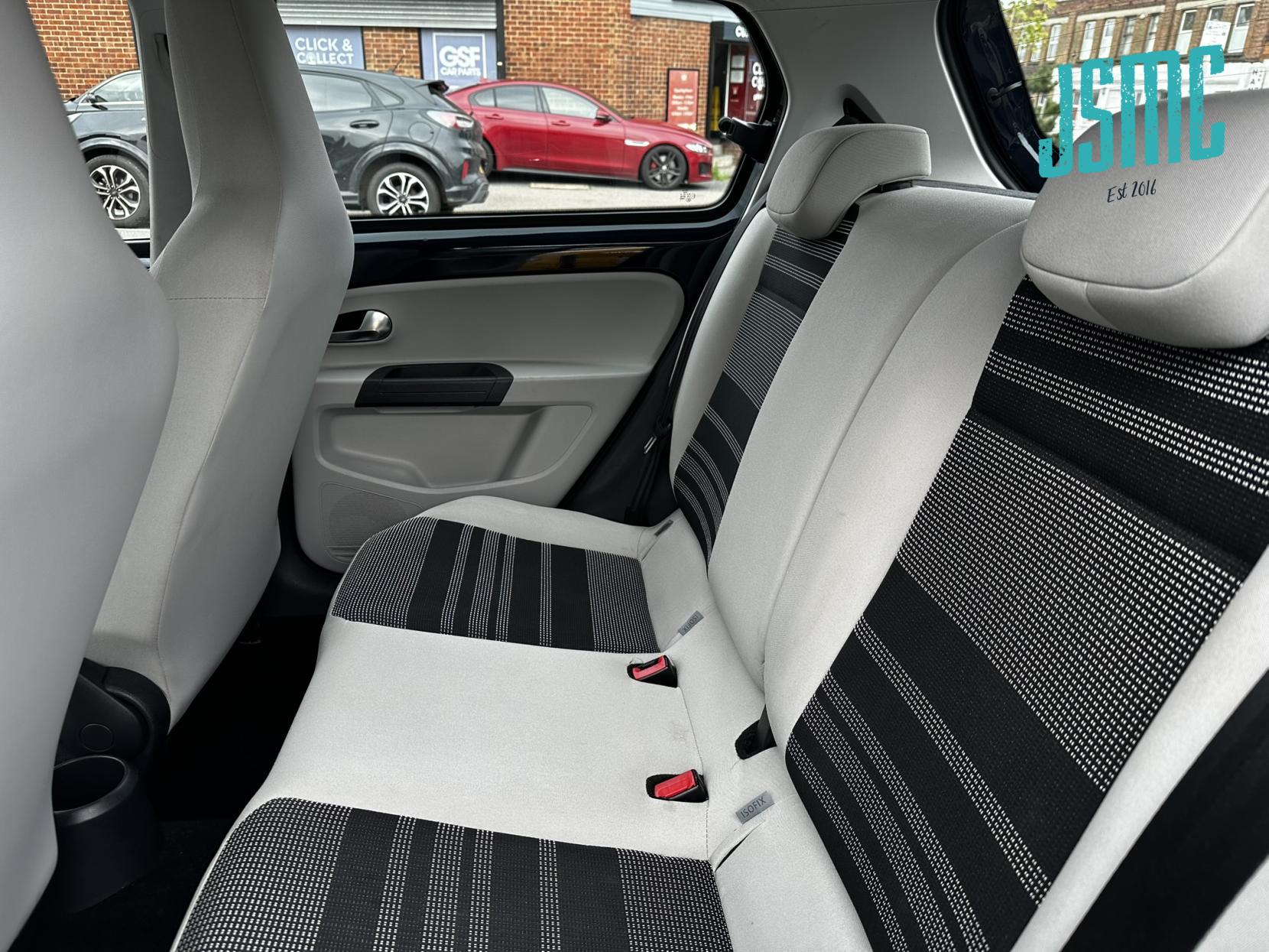 SEAT Mii 1.0 12v SE Hatchback 5dr Petrol Auto Euro 5 (75 ps)