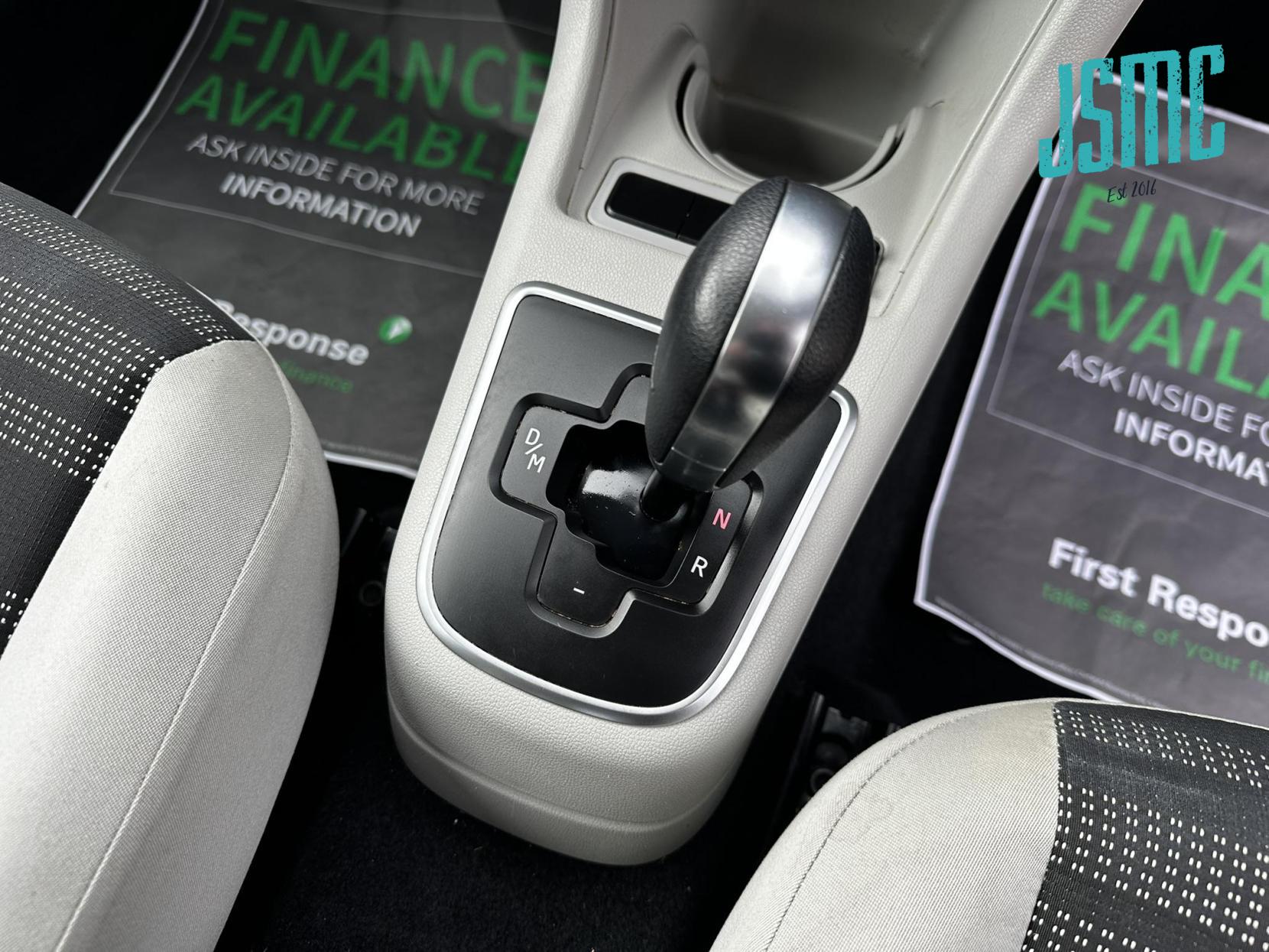 SEAT Mii 1.0 12v SE Hatchback 5dr Petrol Auto Euro 5 (75 ps)