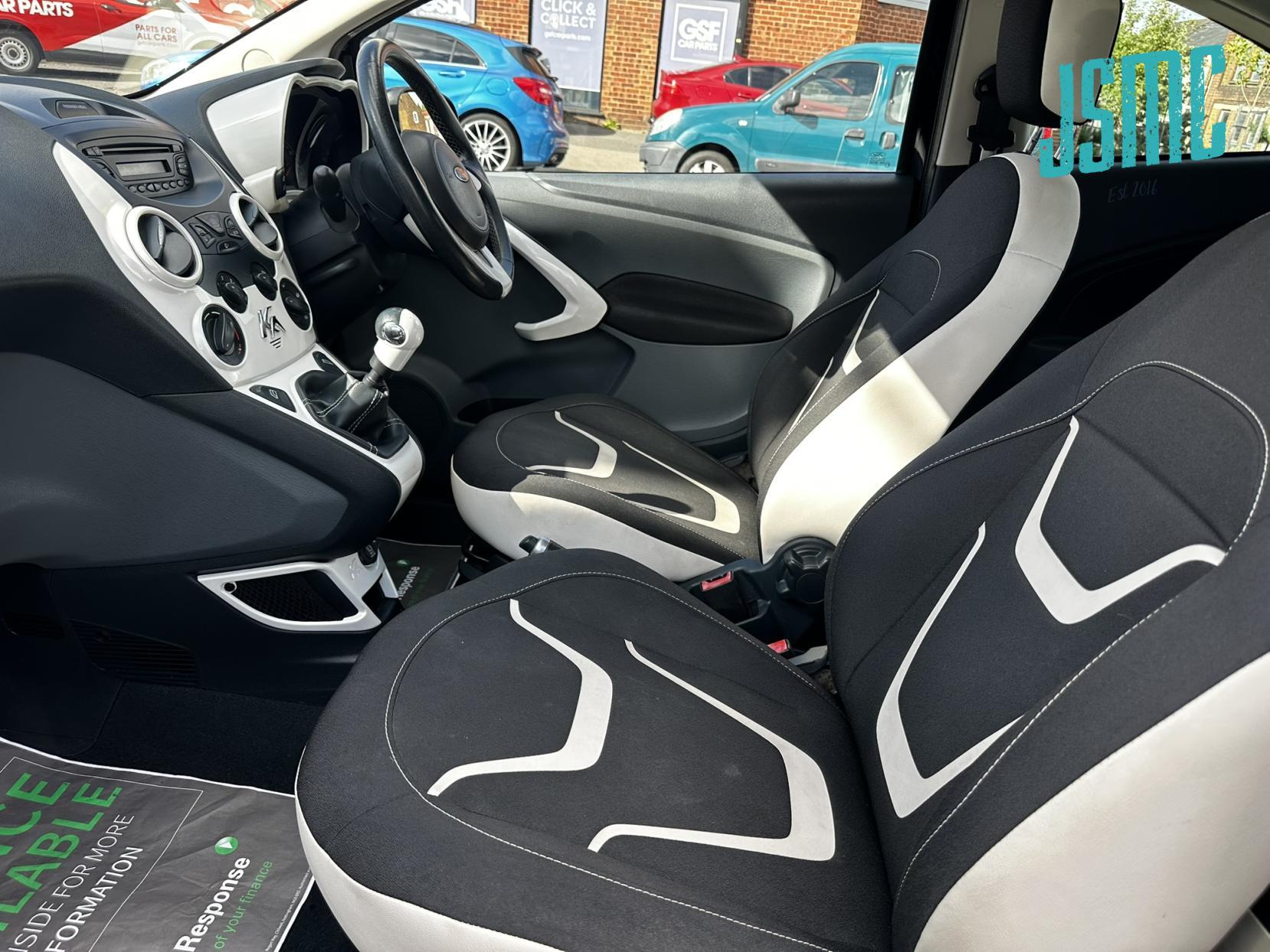 Ford Ka 1.2 Zetec Black Edition Hatchback 3dr Petrol Manual Euro 6 (s/s) (69 ps)